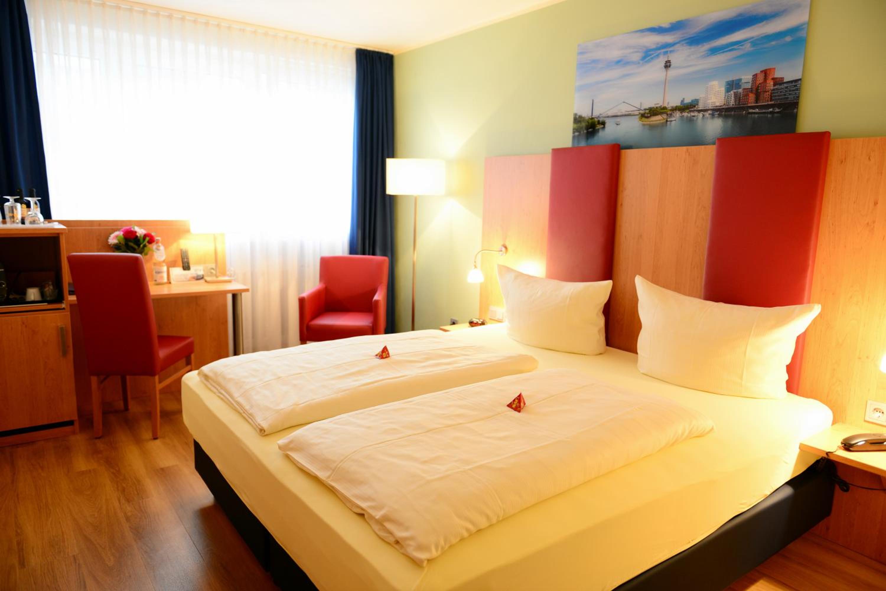 Standard Double Room - Photo 4