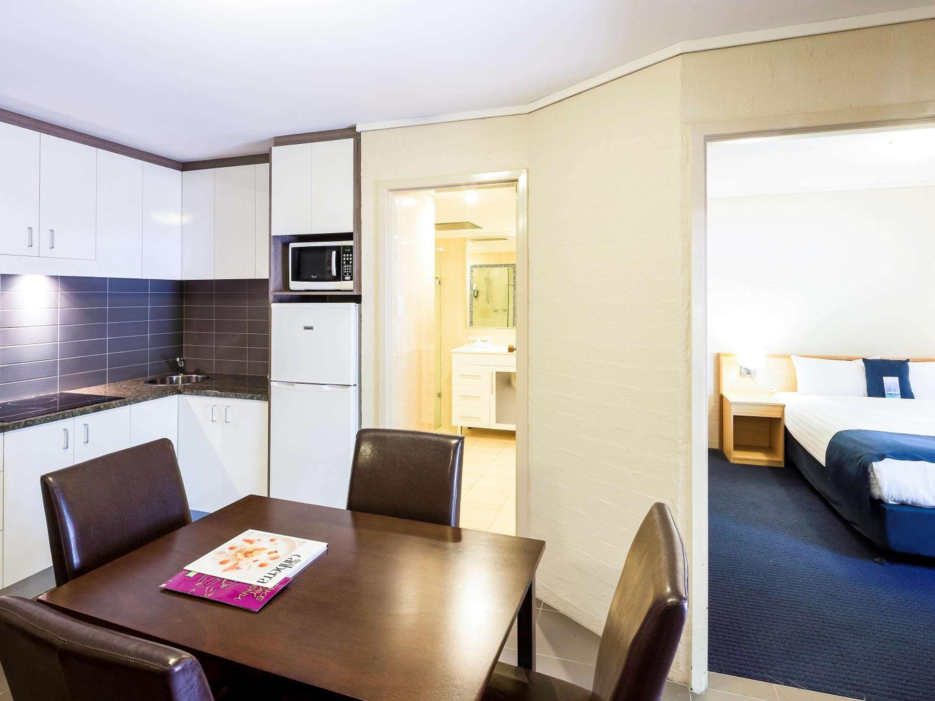 Two-Bedroom Apartment - Photo 4