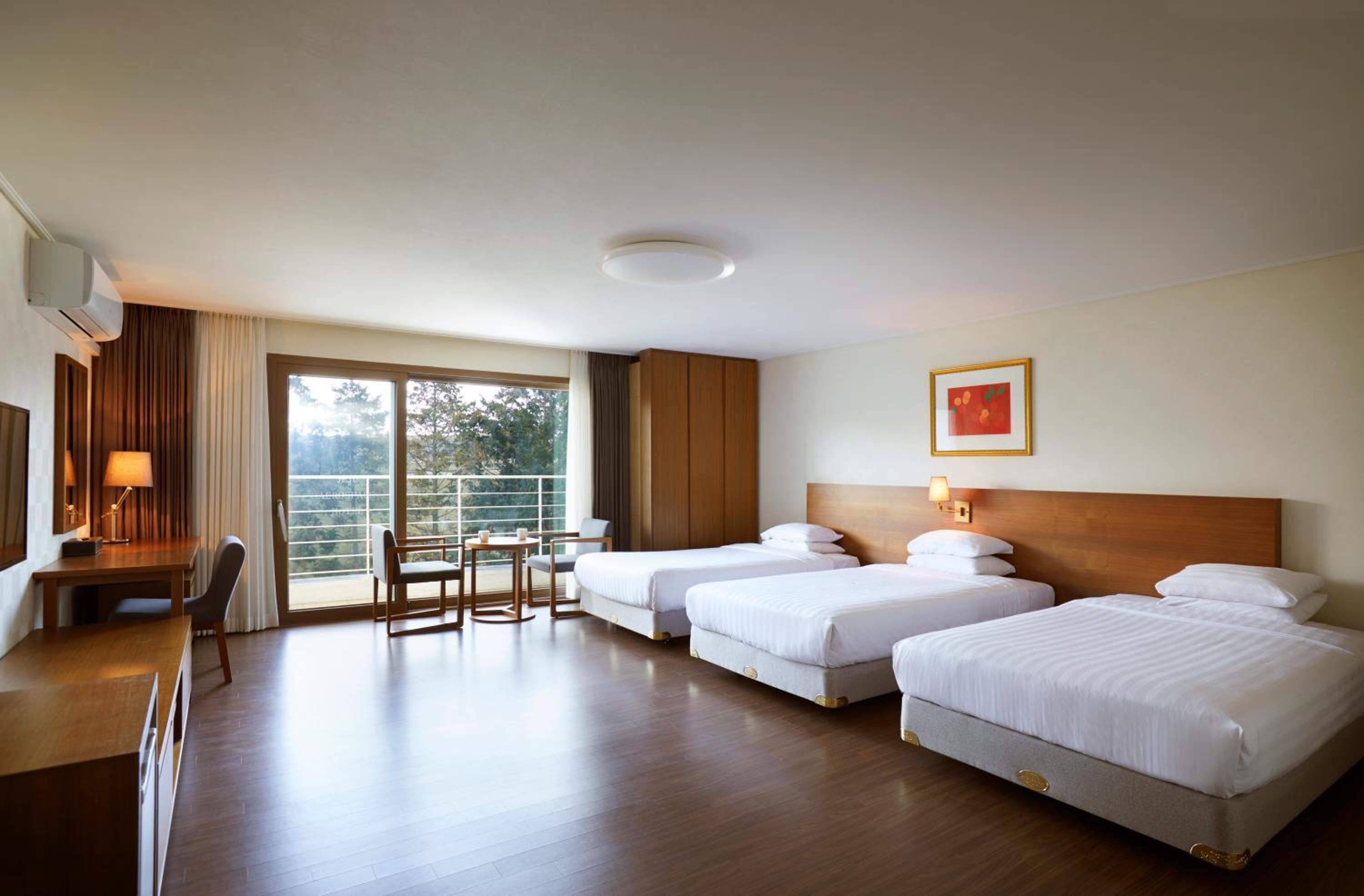 Triple Room with Balcony