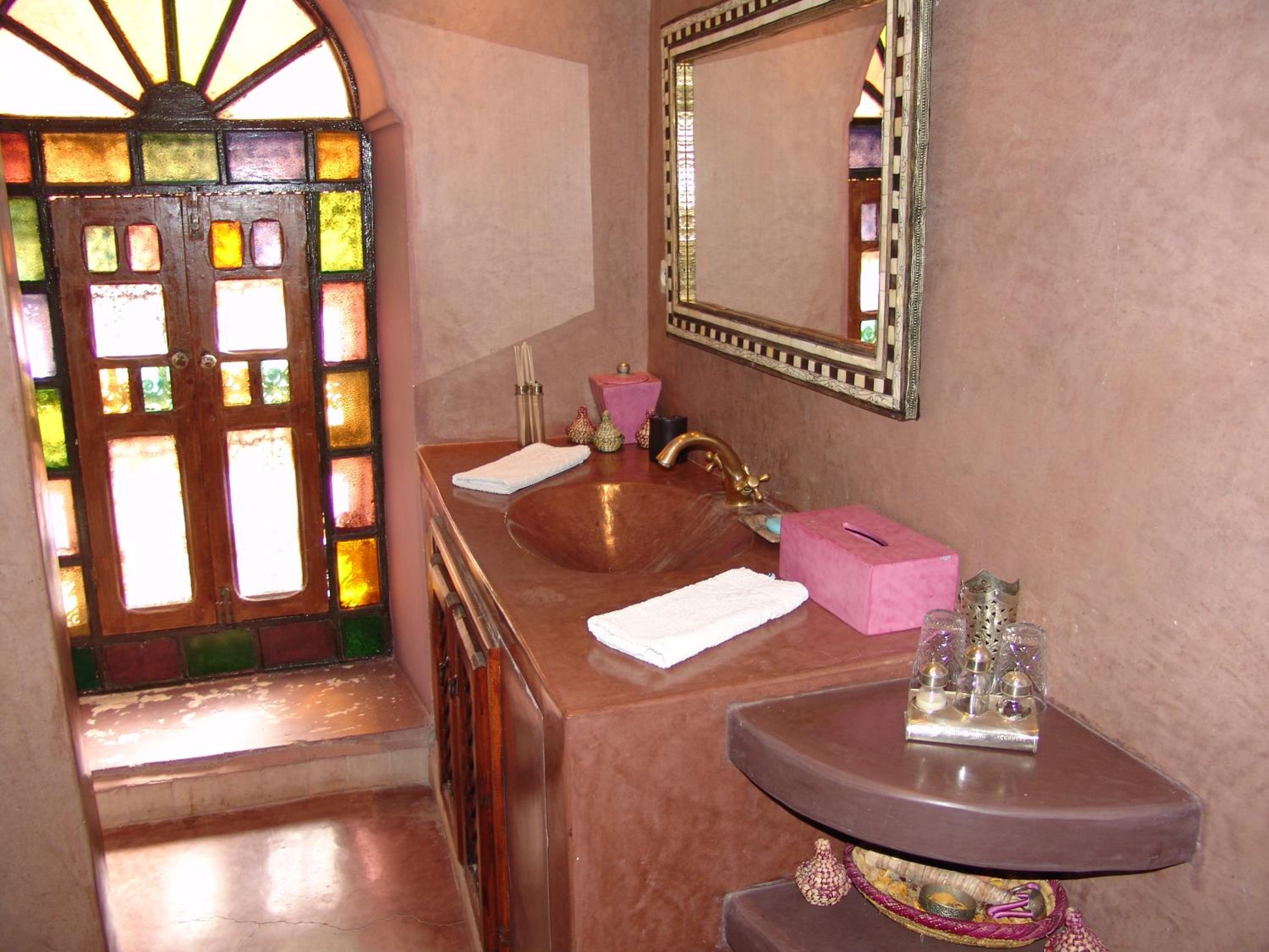 Rosella Suite