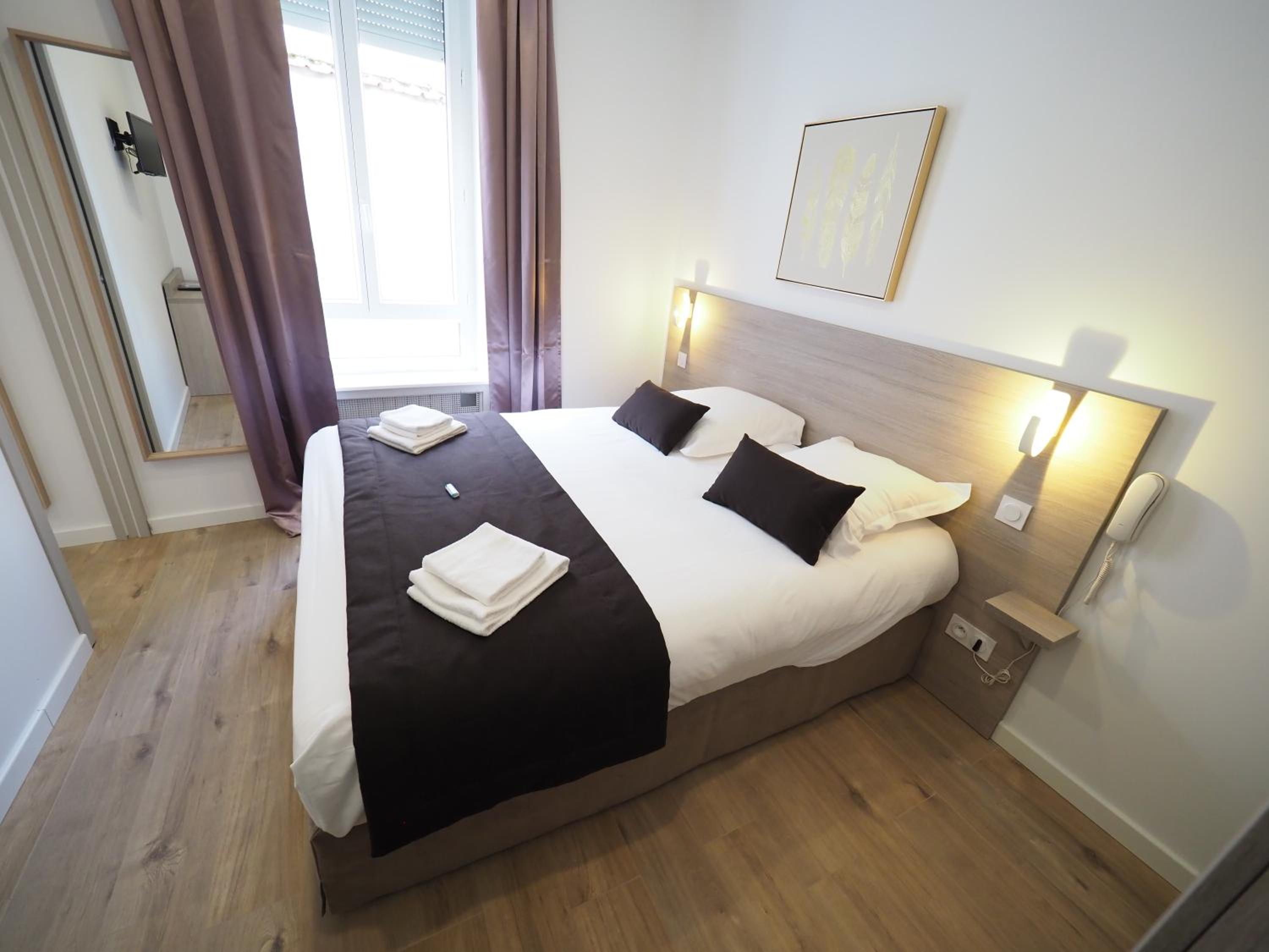 Triple Room - Photo 15