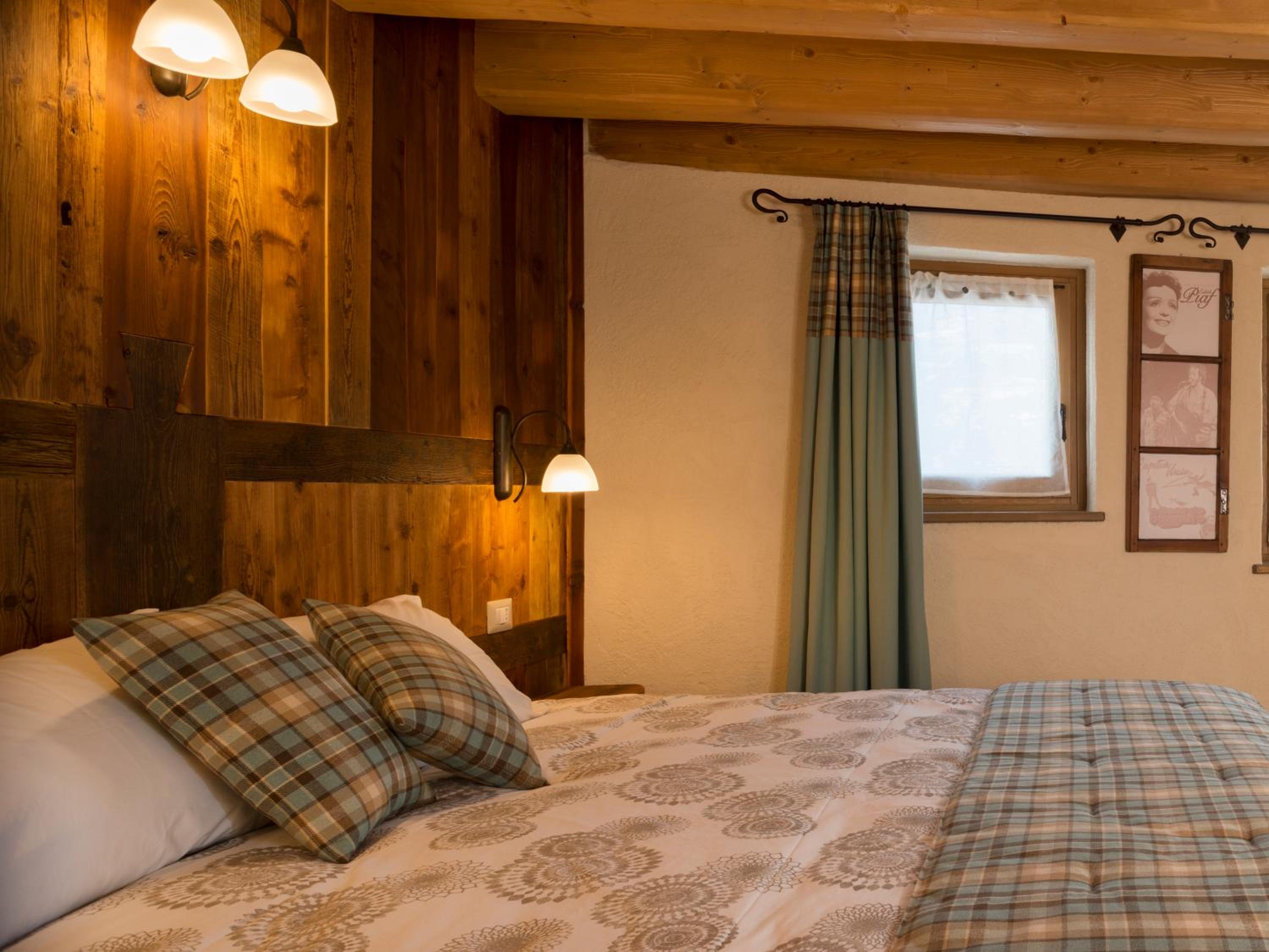 Standard Double Room - Photo 1