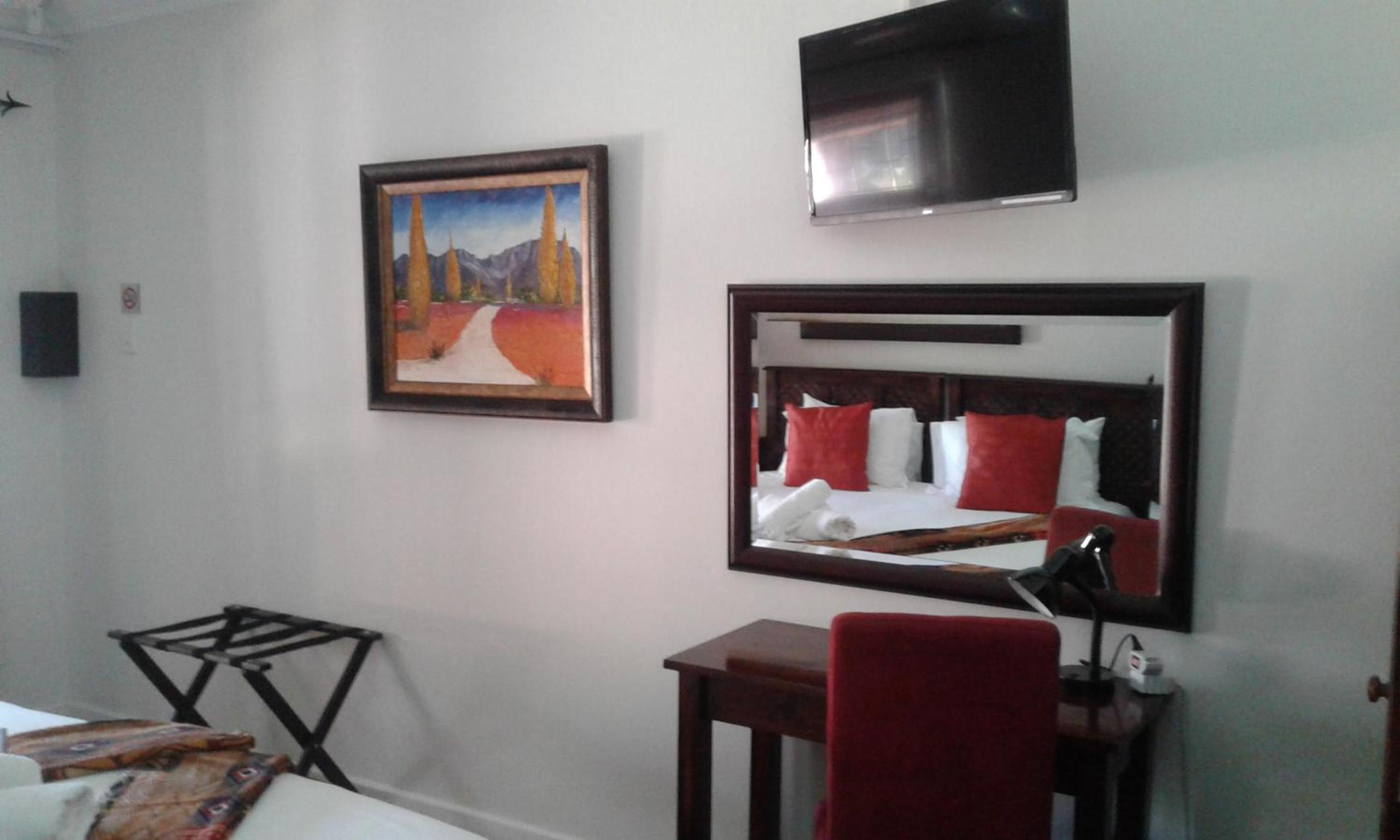 Deluxe Double Room with Pool View photo 2