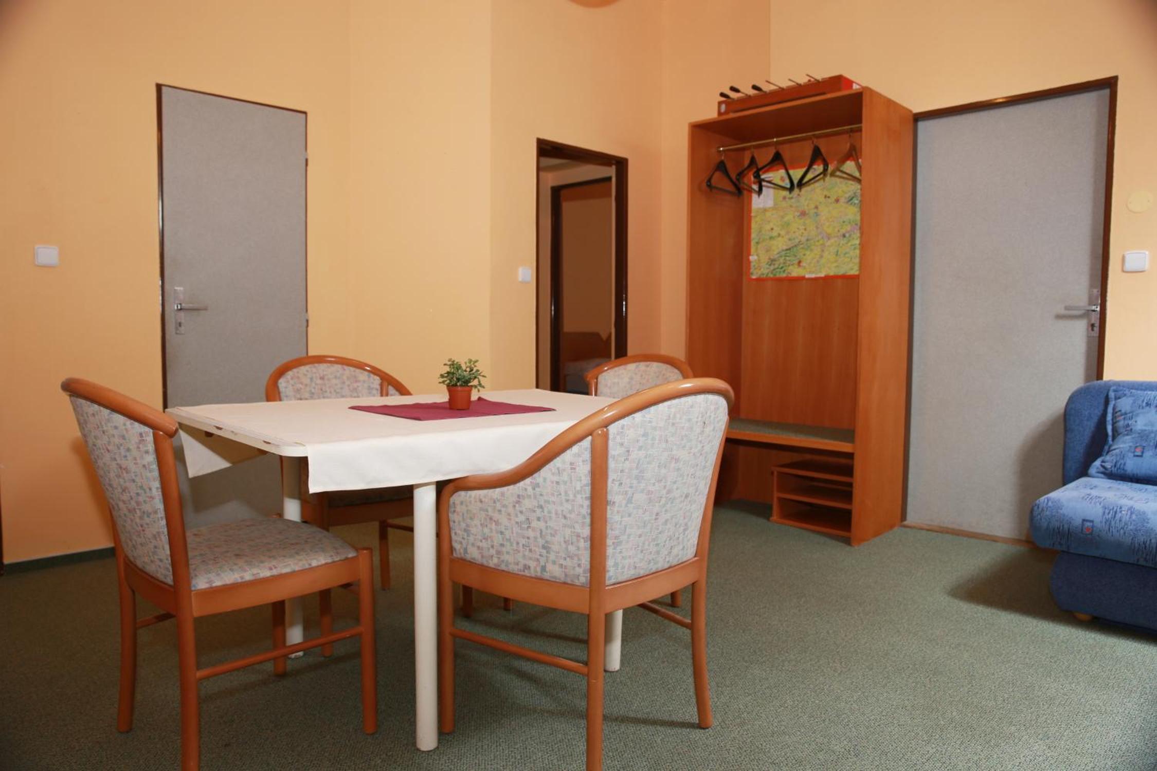 Two-Bedroom Suite photo 2