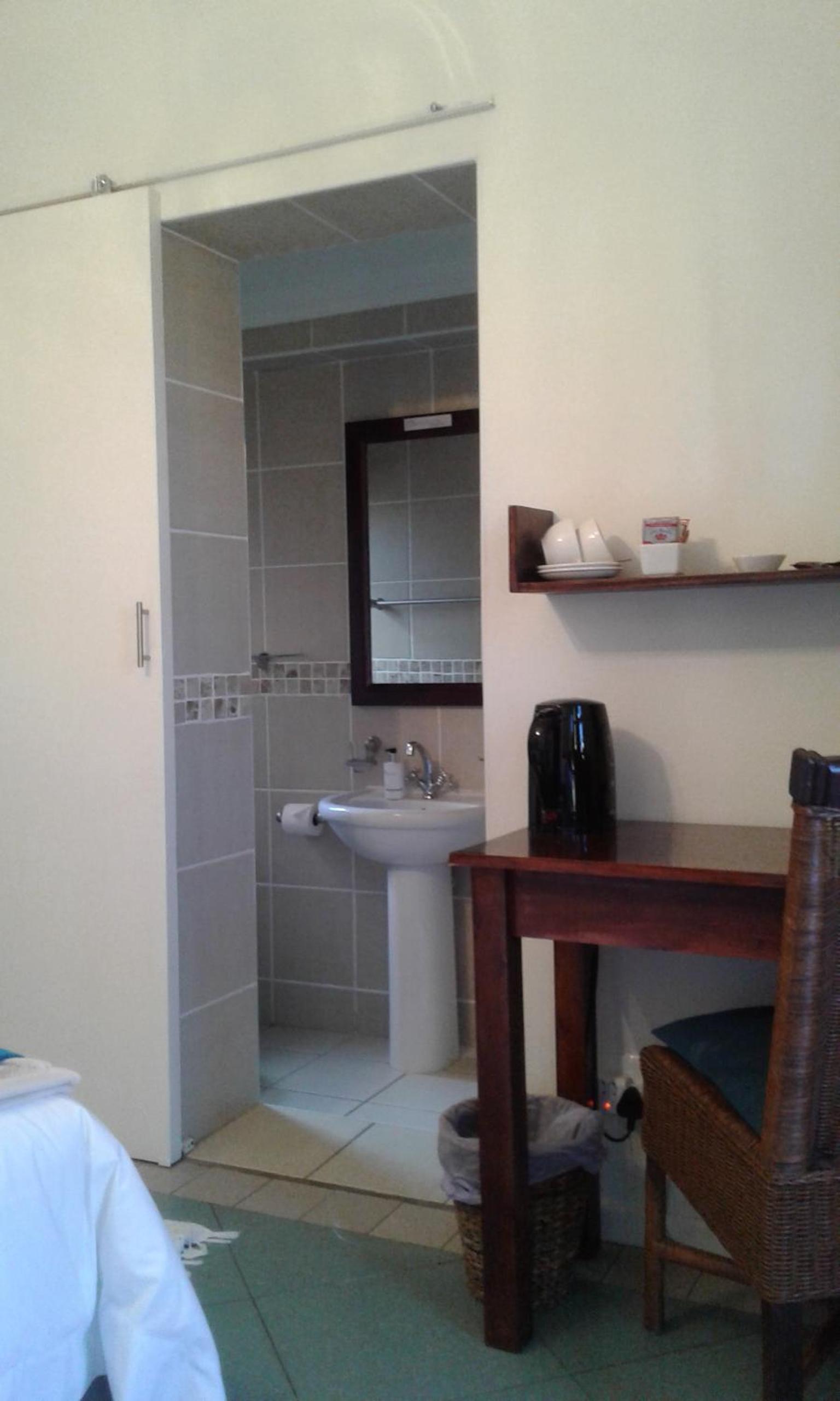 Cost Saver Double Room photo 3