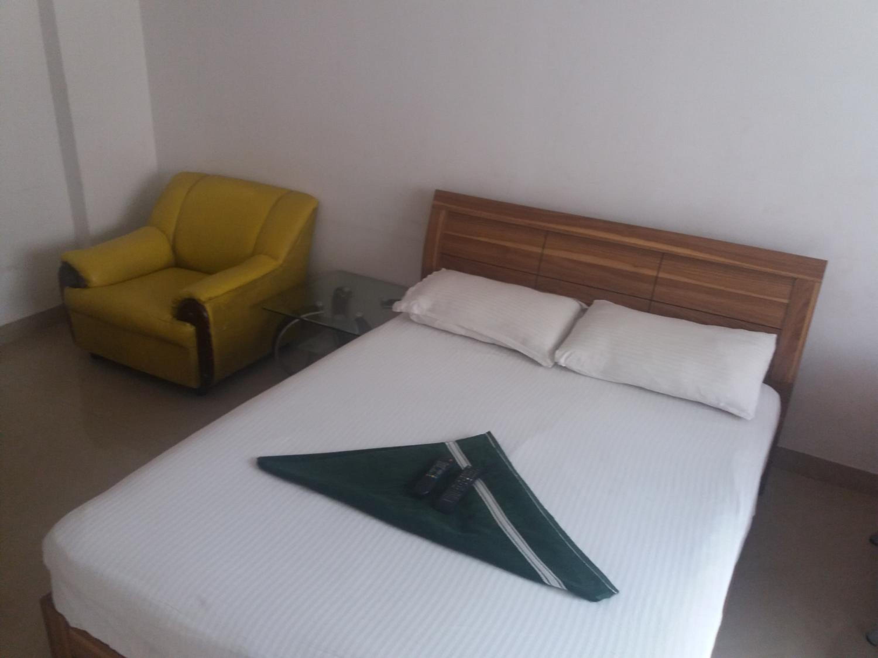 Standard Double Room with Fan photo 2