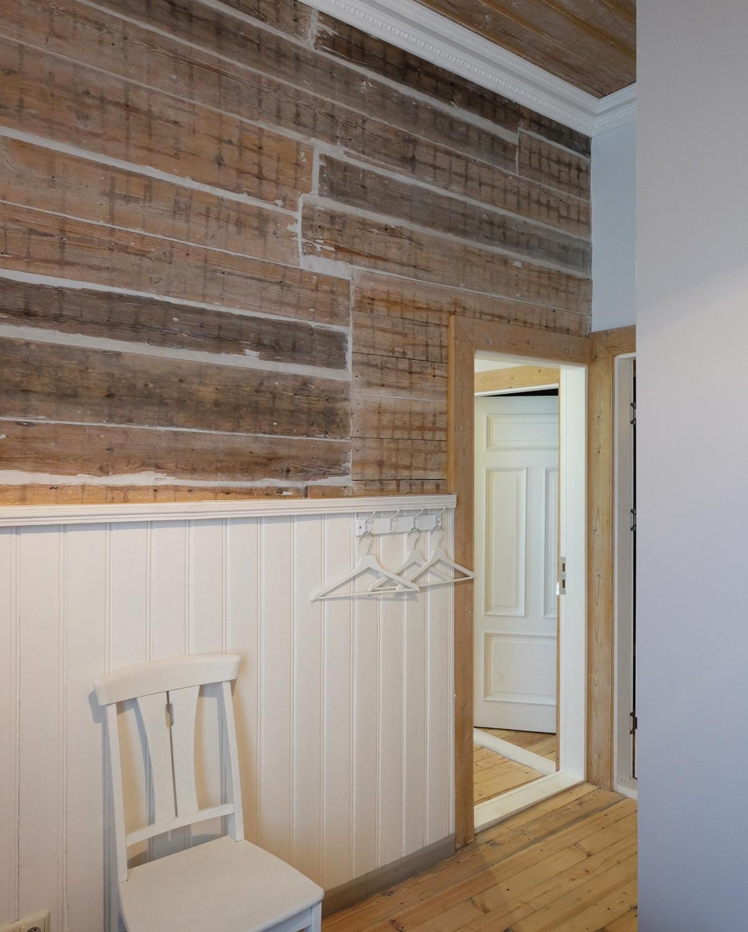 Standard Family Room - Photo 1