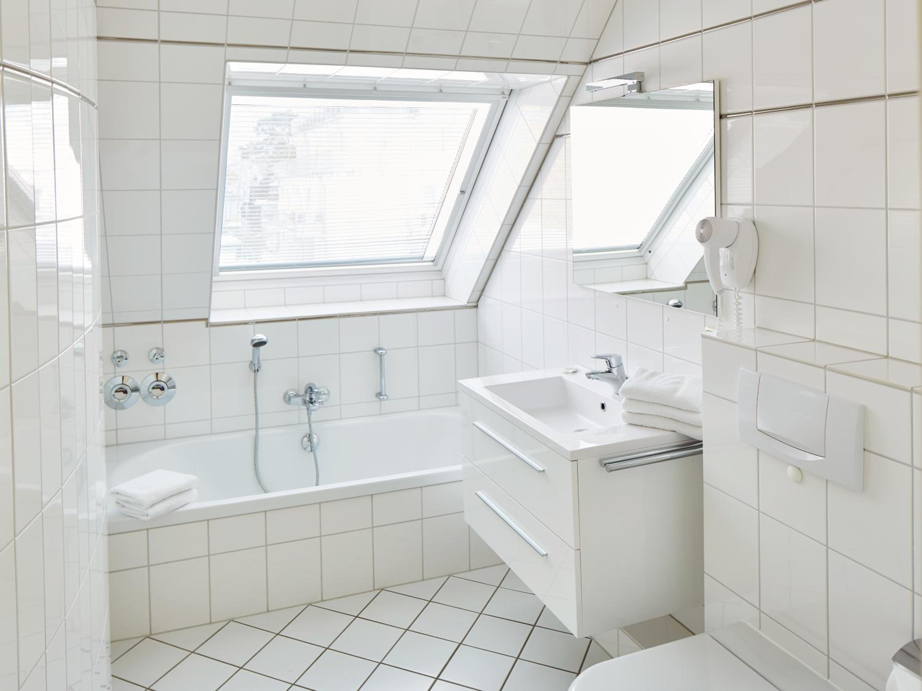 Maisonette Two-Bedroom Apartment with Balcony - Morgenstern - Photo 5