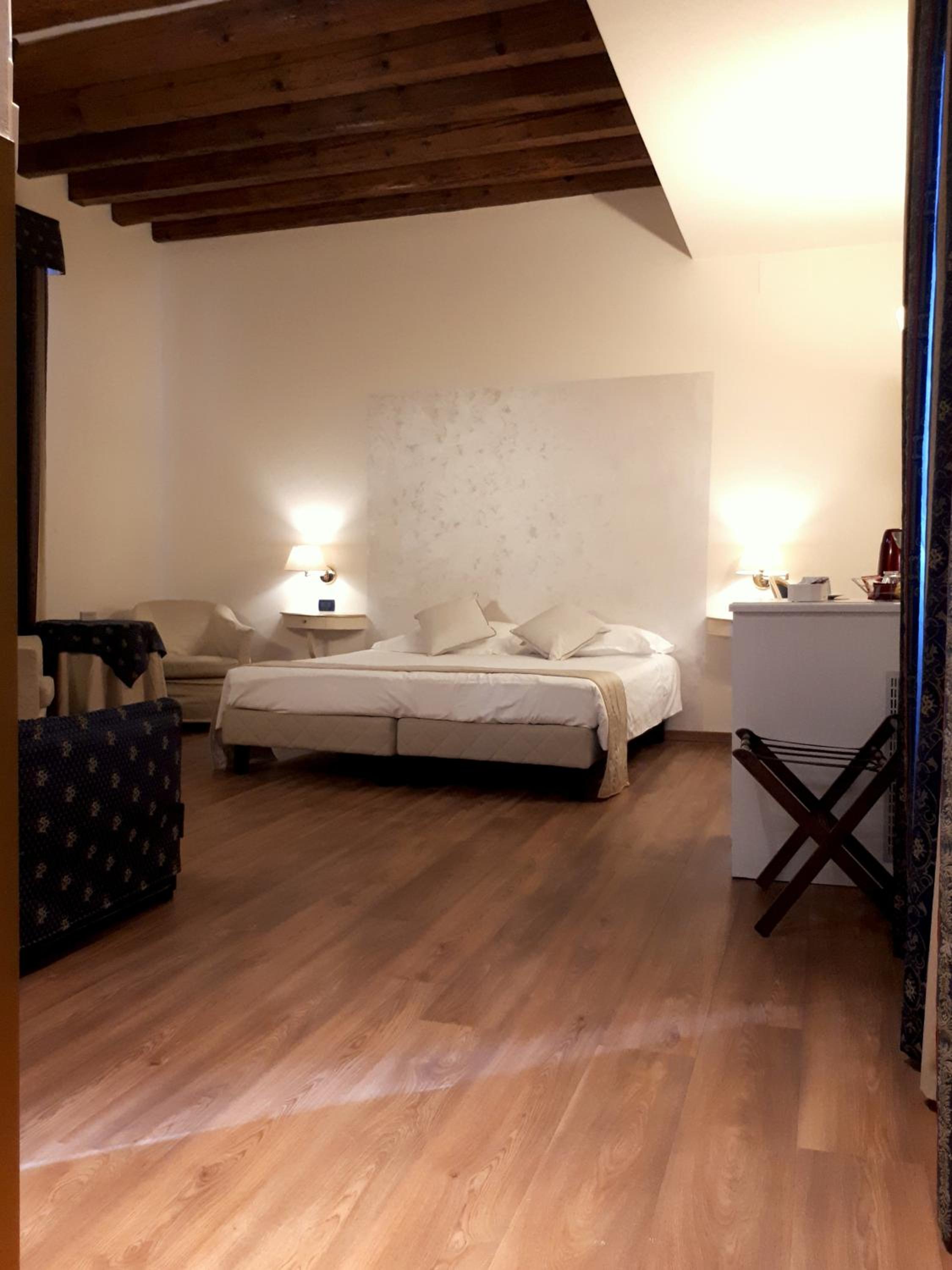 Junior Suite photo 1