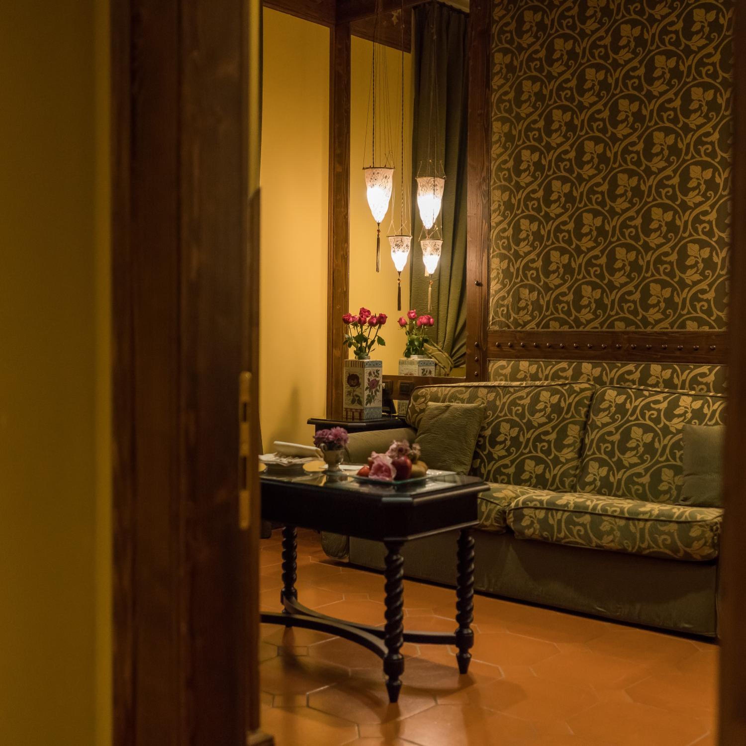 Suite Executive Tuscan Floor