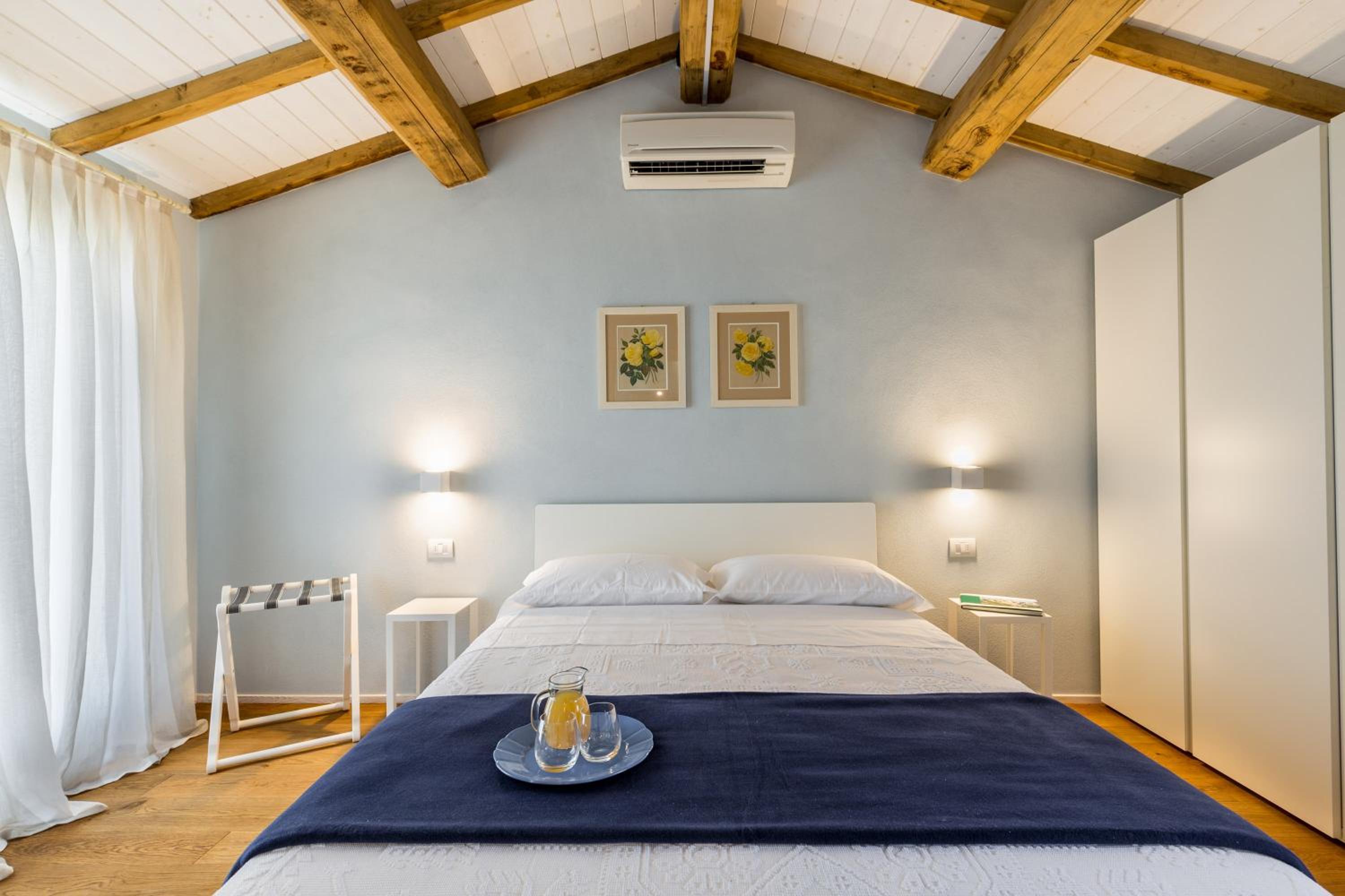 Deluxe Room photo 2