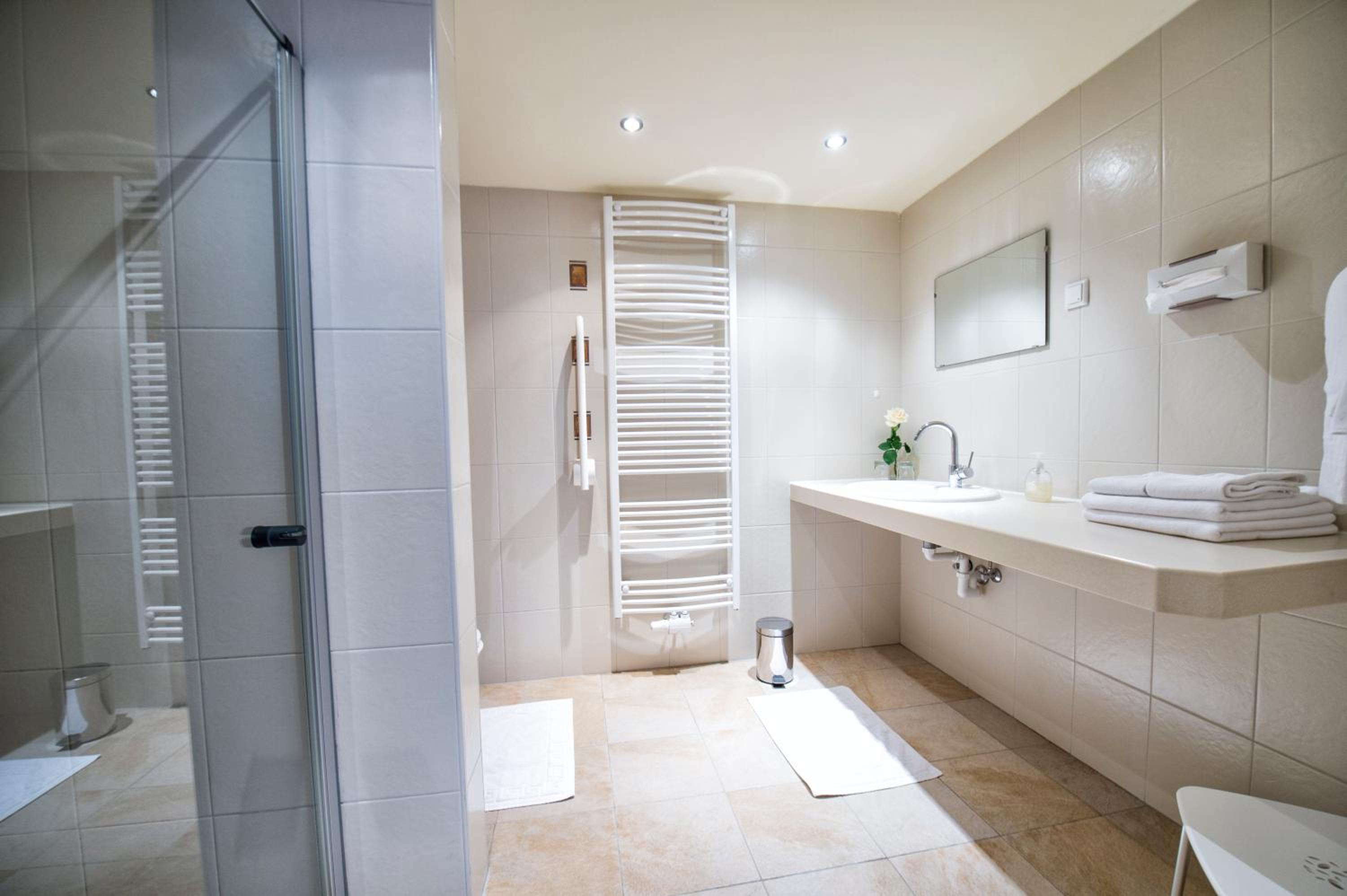 Superior Triple Room - Photo 2