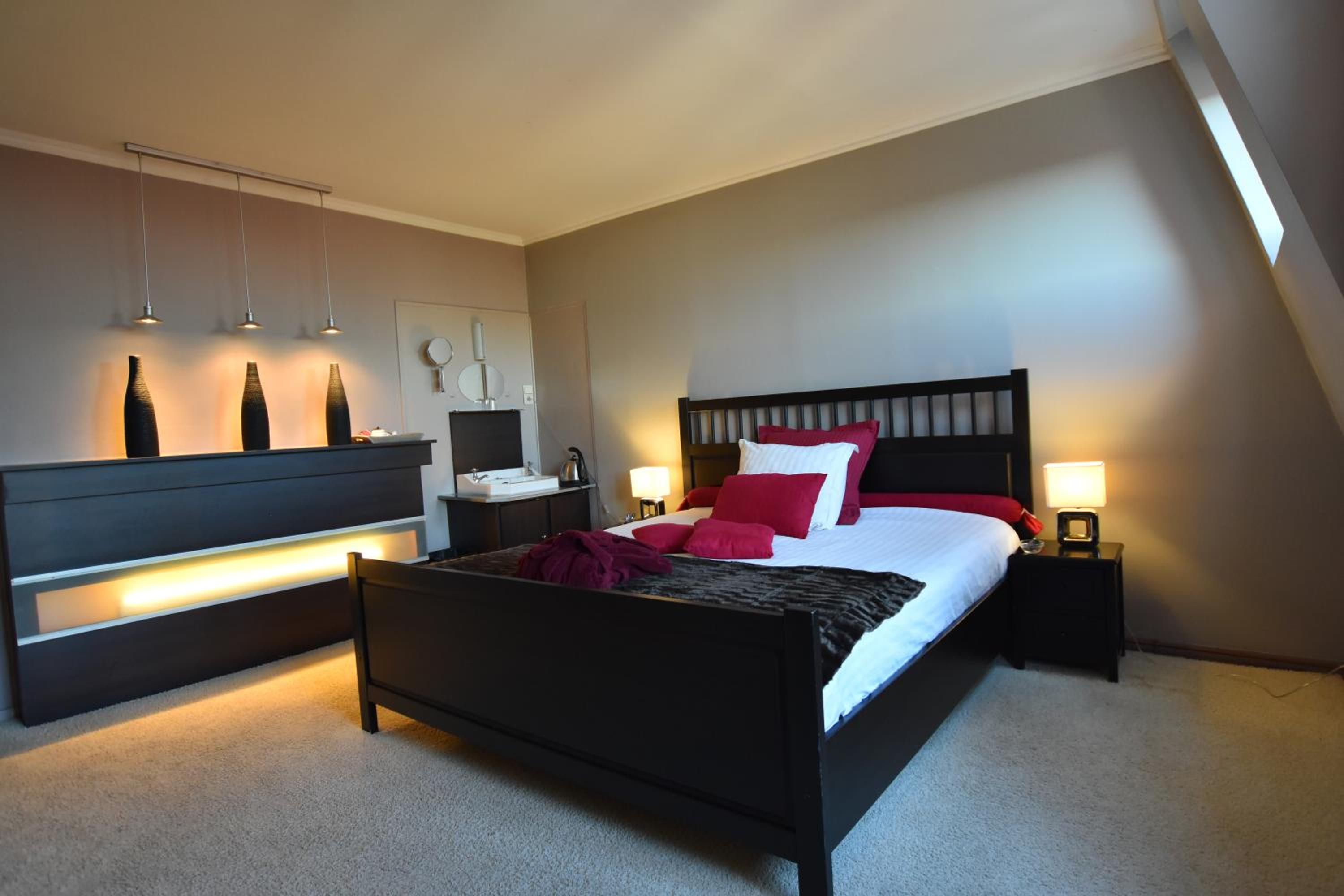 Standard Double Room photo 2