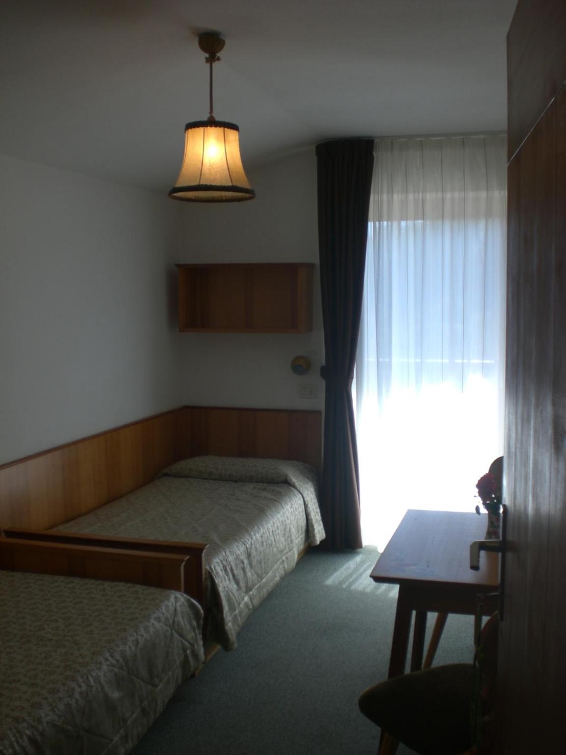 Quadruple Room with Private Bathroom