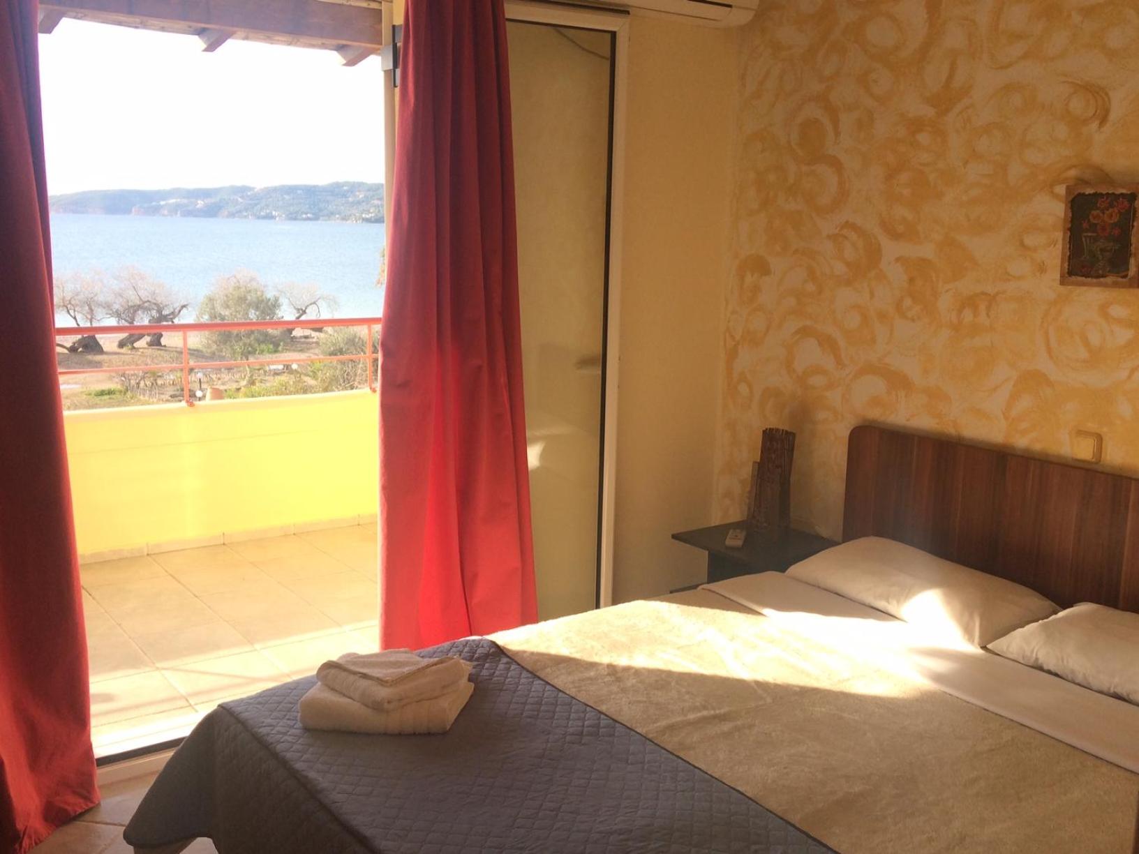 Studio with Sea View - Upper Floor photo 1