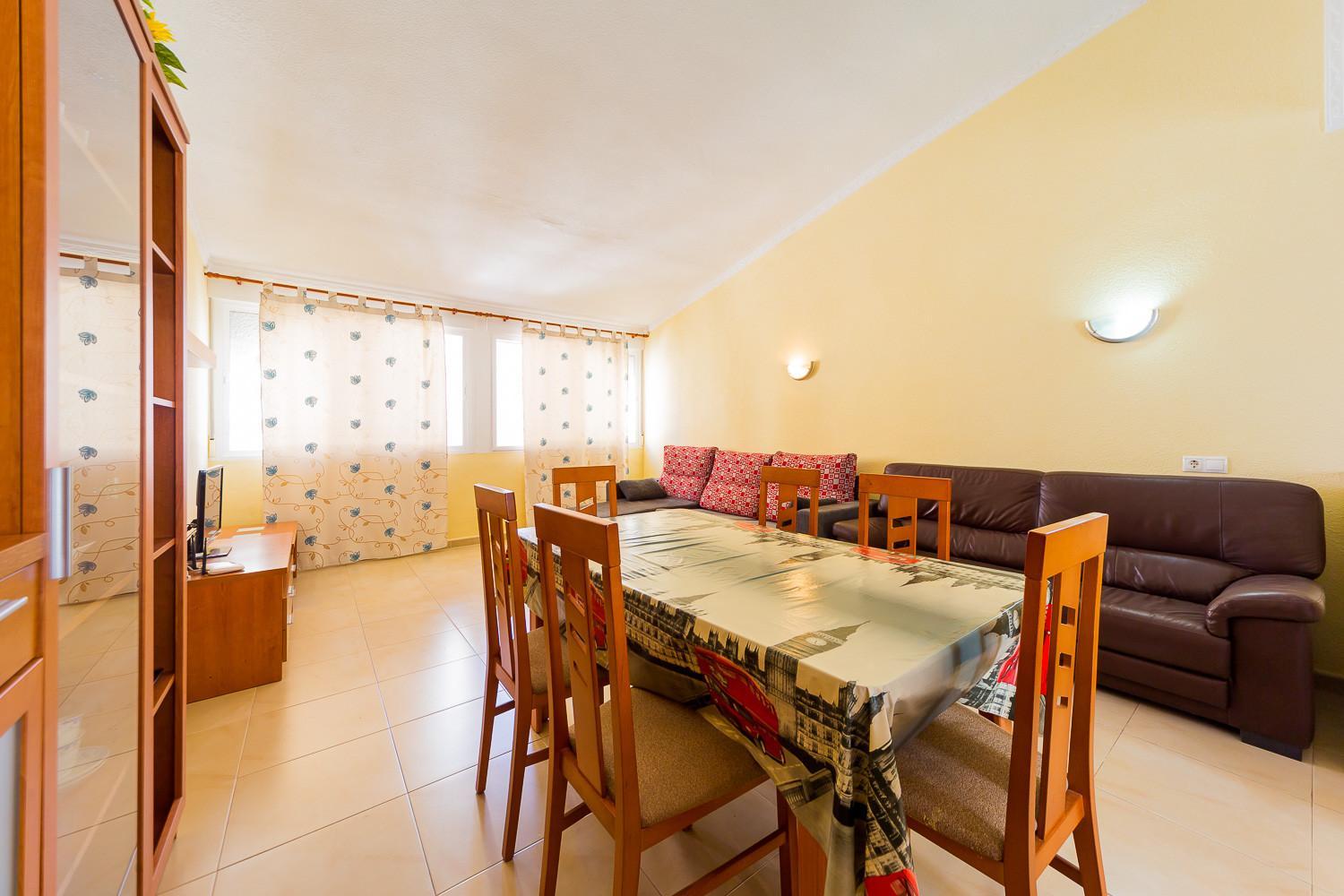 Bungalow Deluxe con Vista al Jardín.