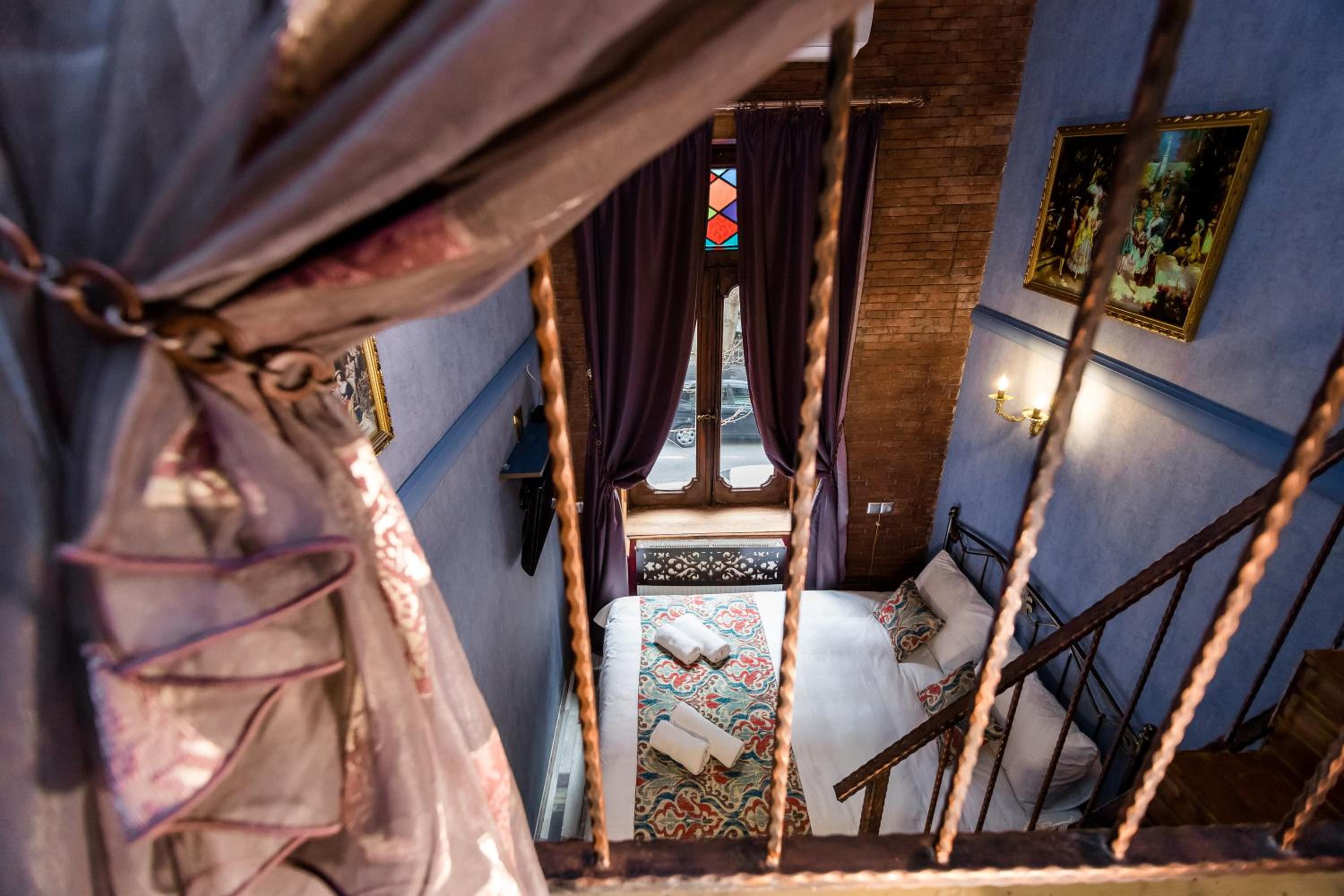 Deluxe Double Room with Extra Bed photo 2