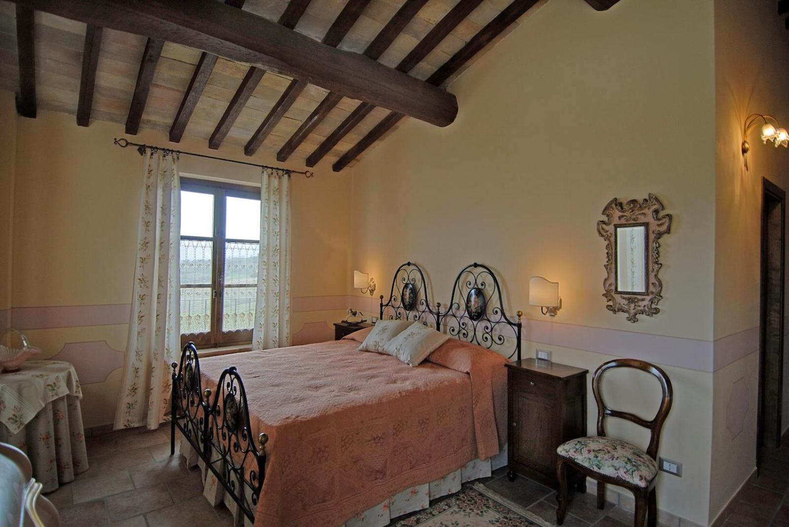 Deluxe Queen Room photo 3