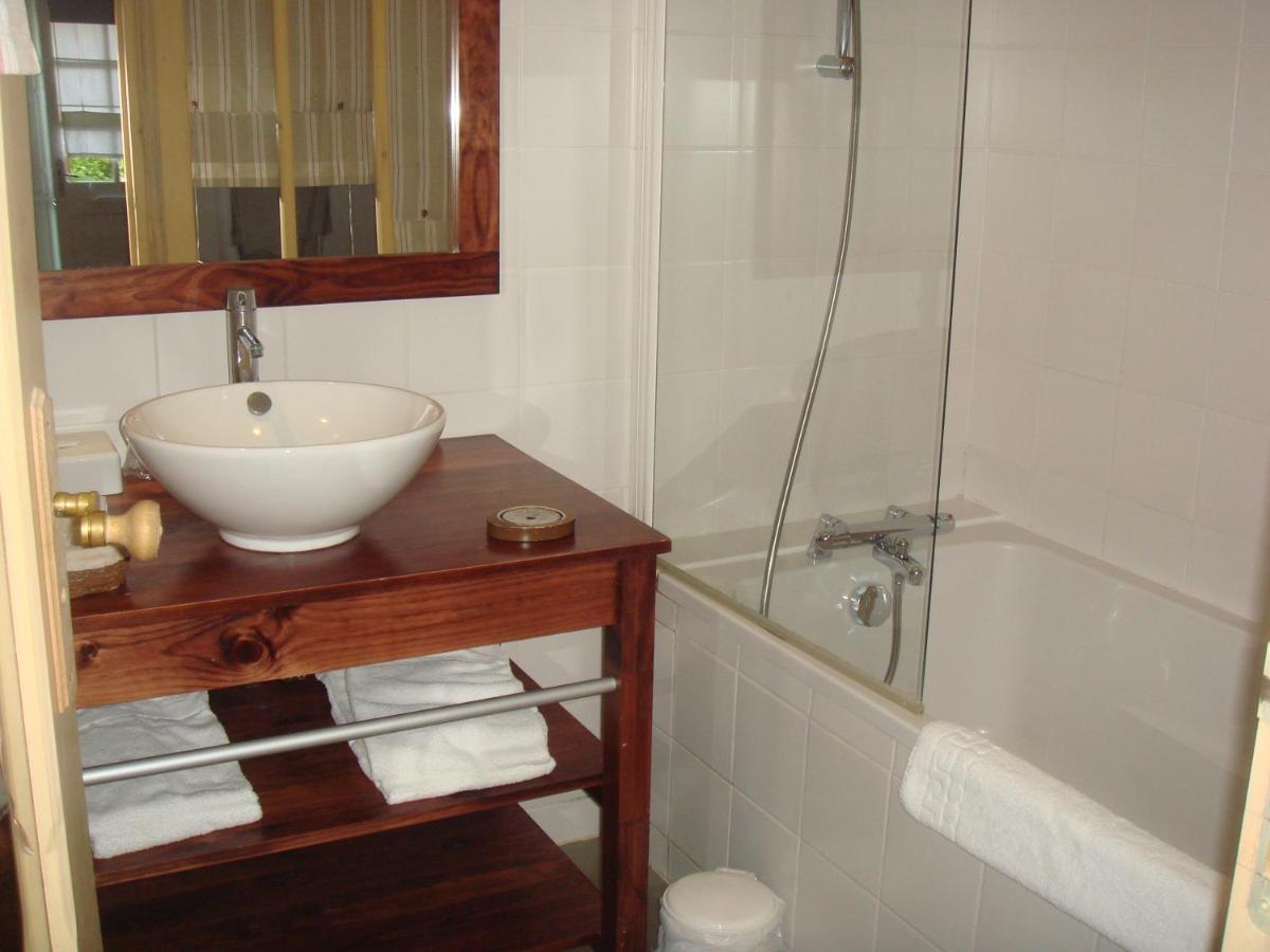 Double Room with Garden View - Photo 4