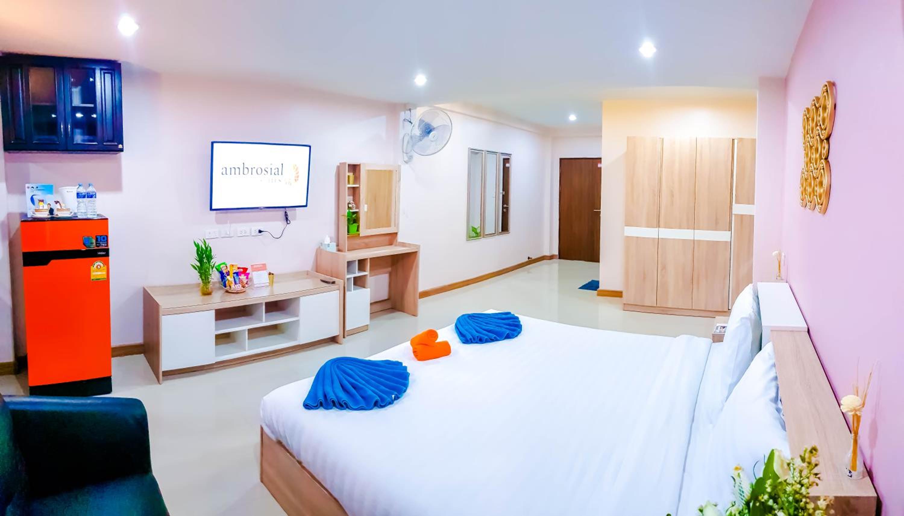 King Room with Two King Beds