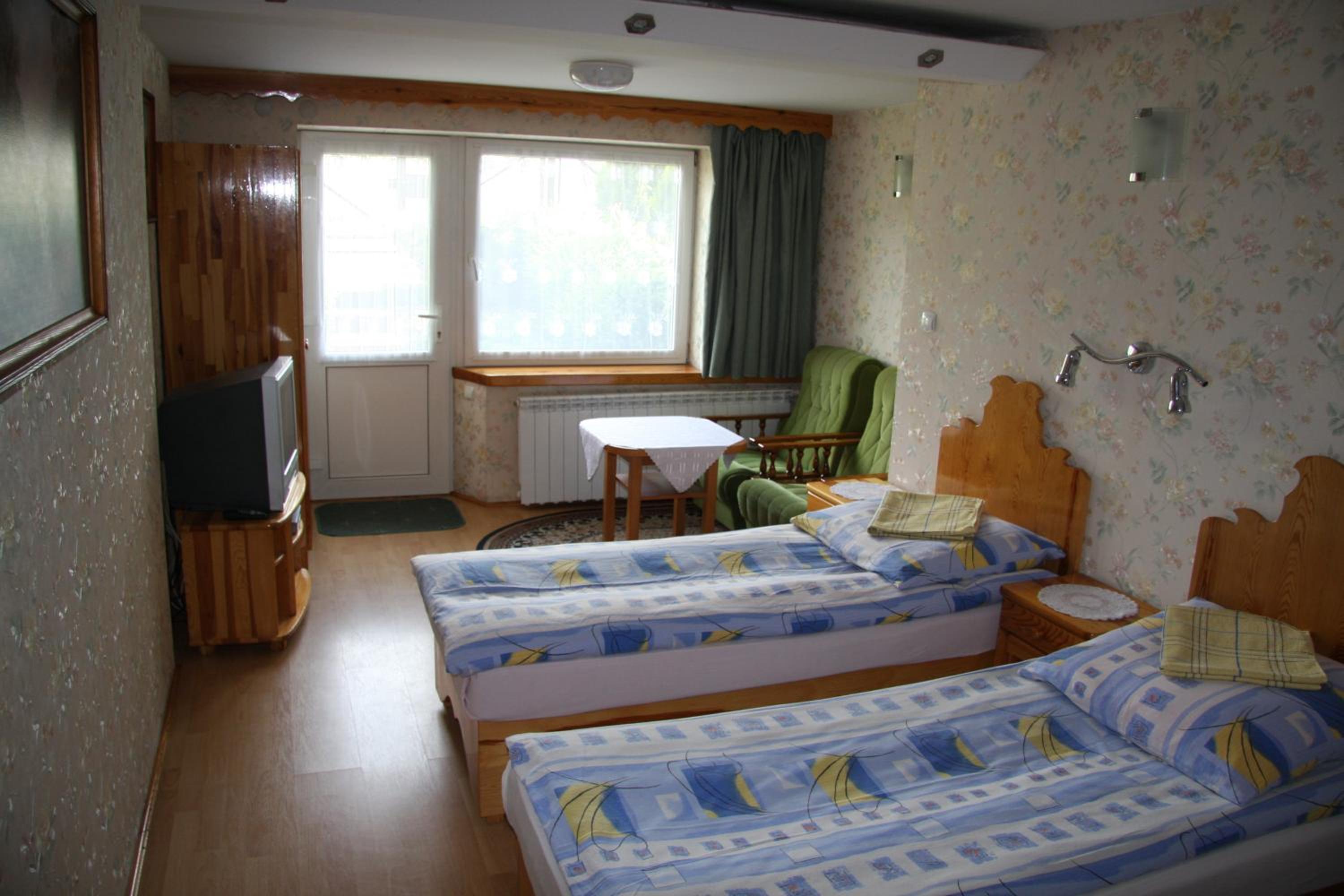 Triple Room - Photo 2