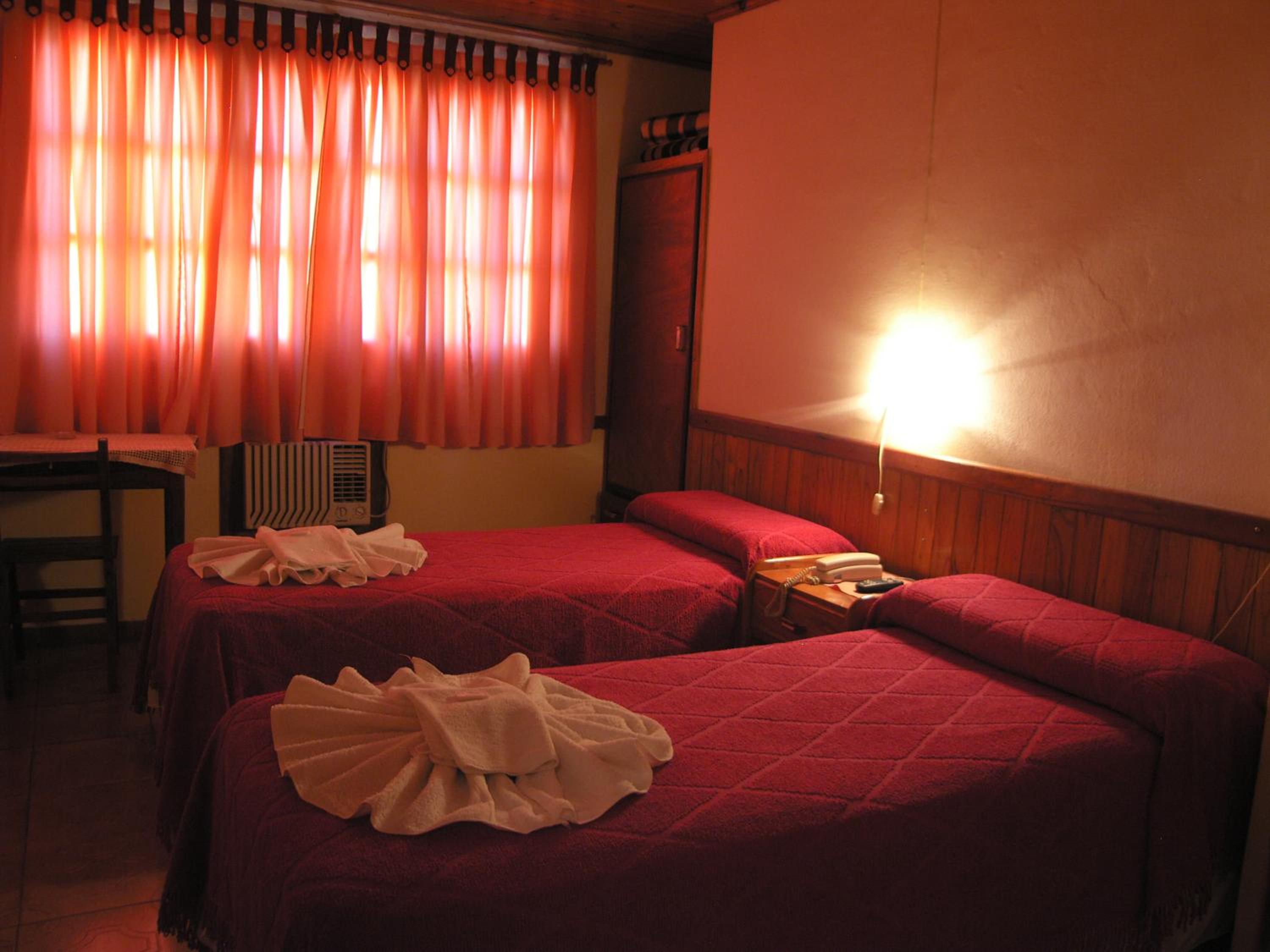 Standard Twin Room photo 1