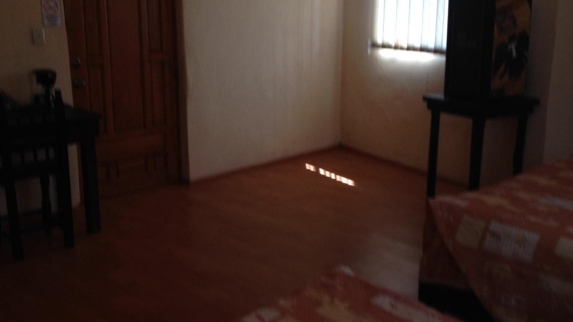 Classic Twin Room - Photo 11