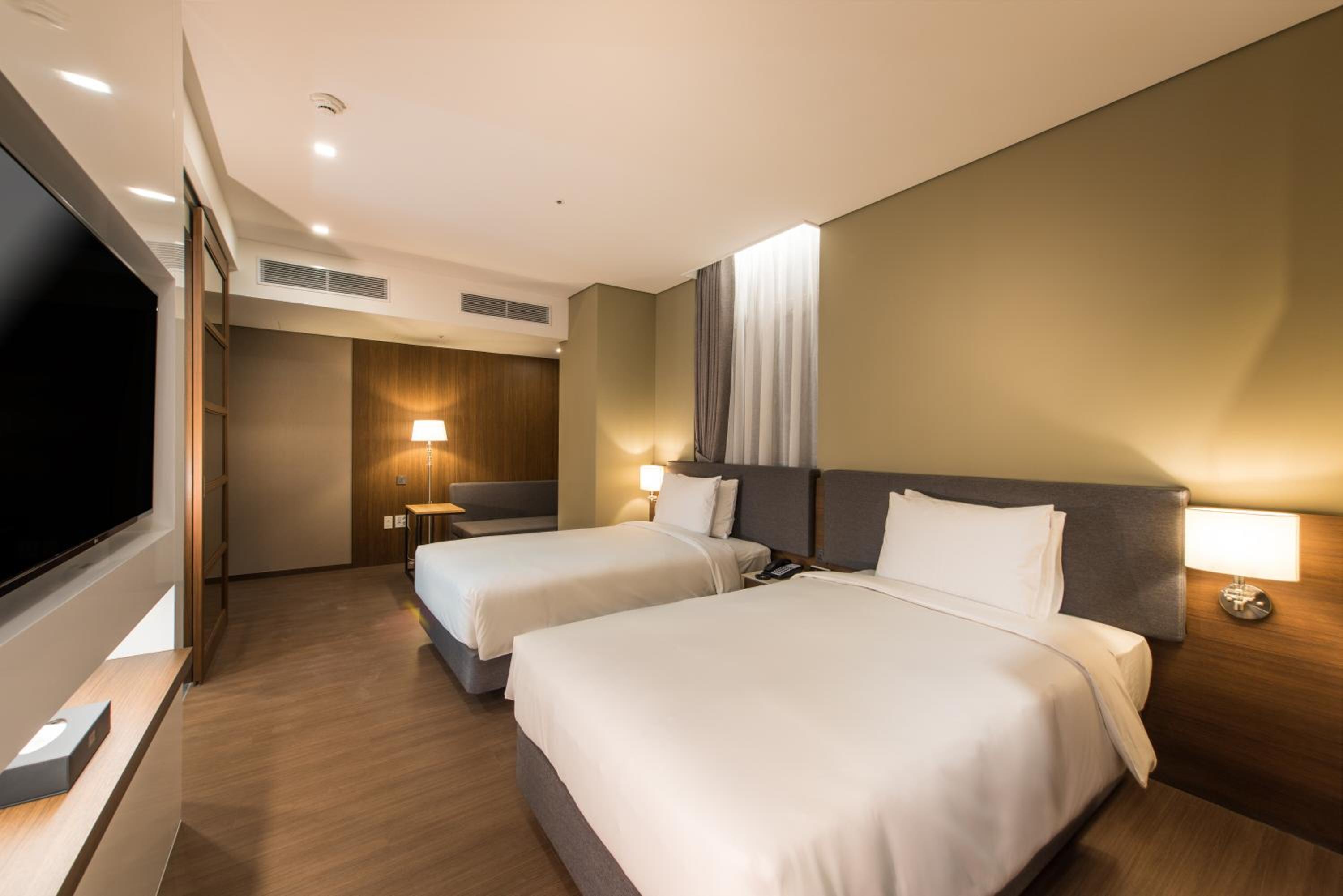 Deluxe Twin Room photo 2