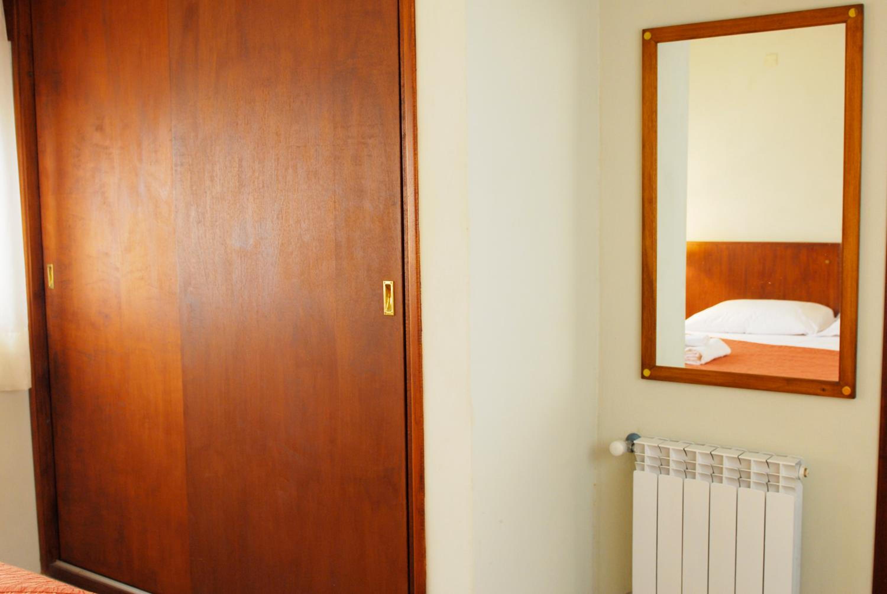 Standard One-Bedroom Apartment (2 Adults) photo 1