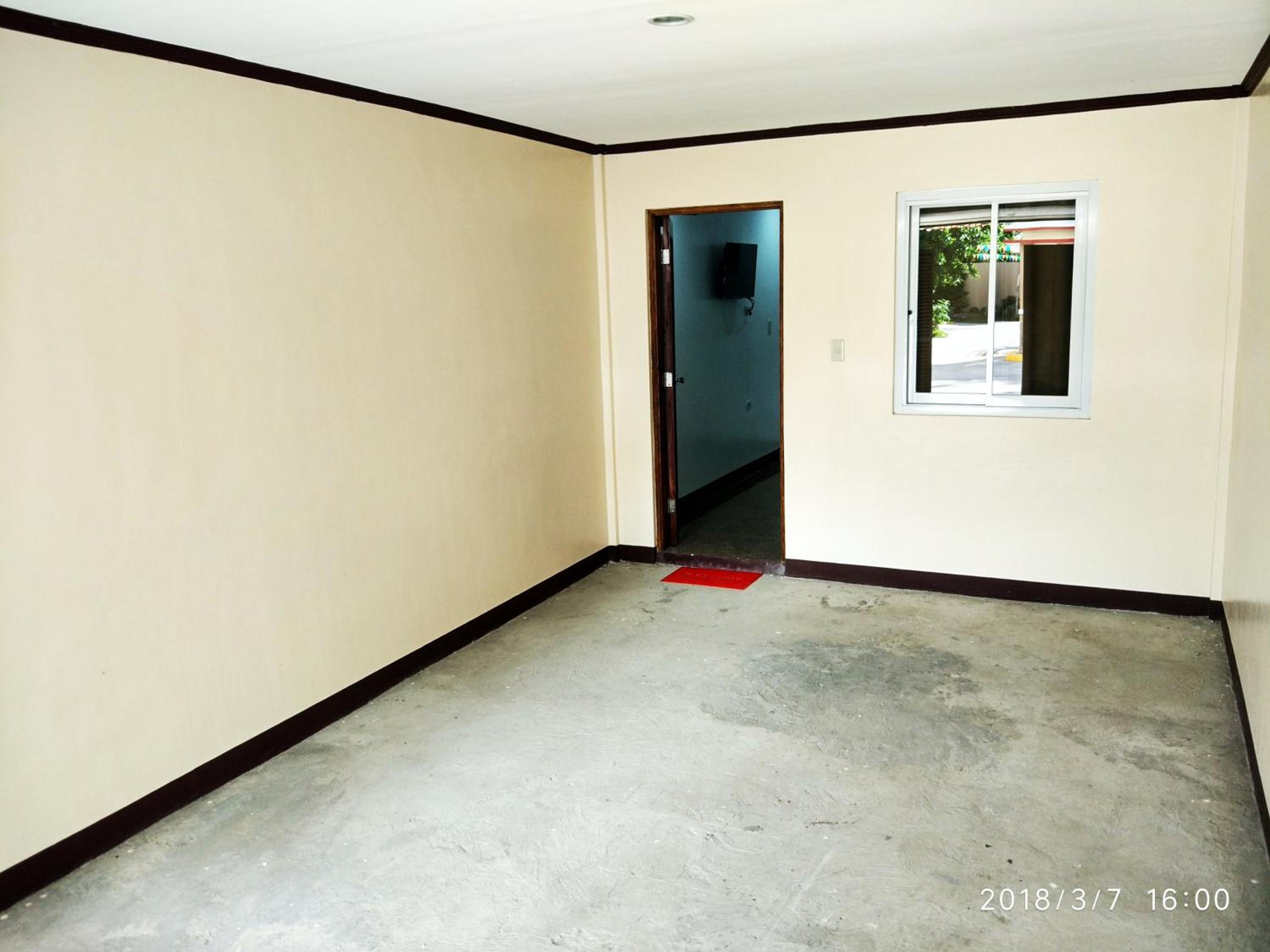 Large Double Room photo 2
