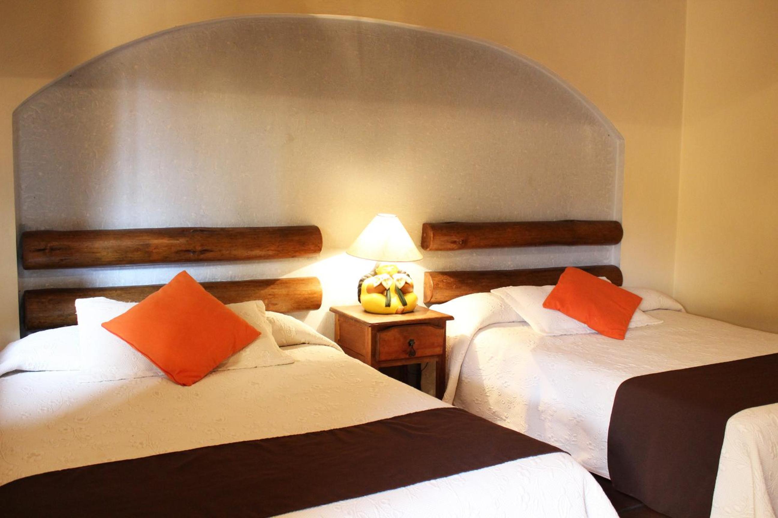 Double Room with Two Double Beds photo 2