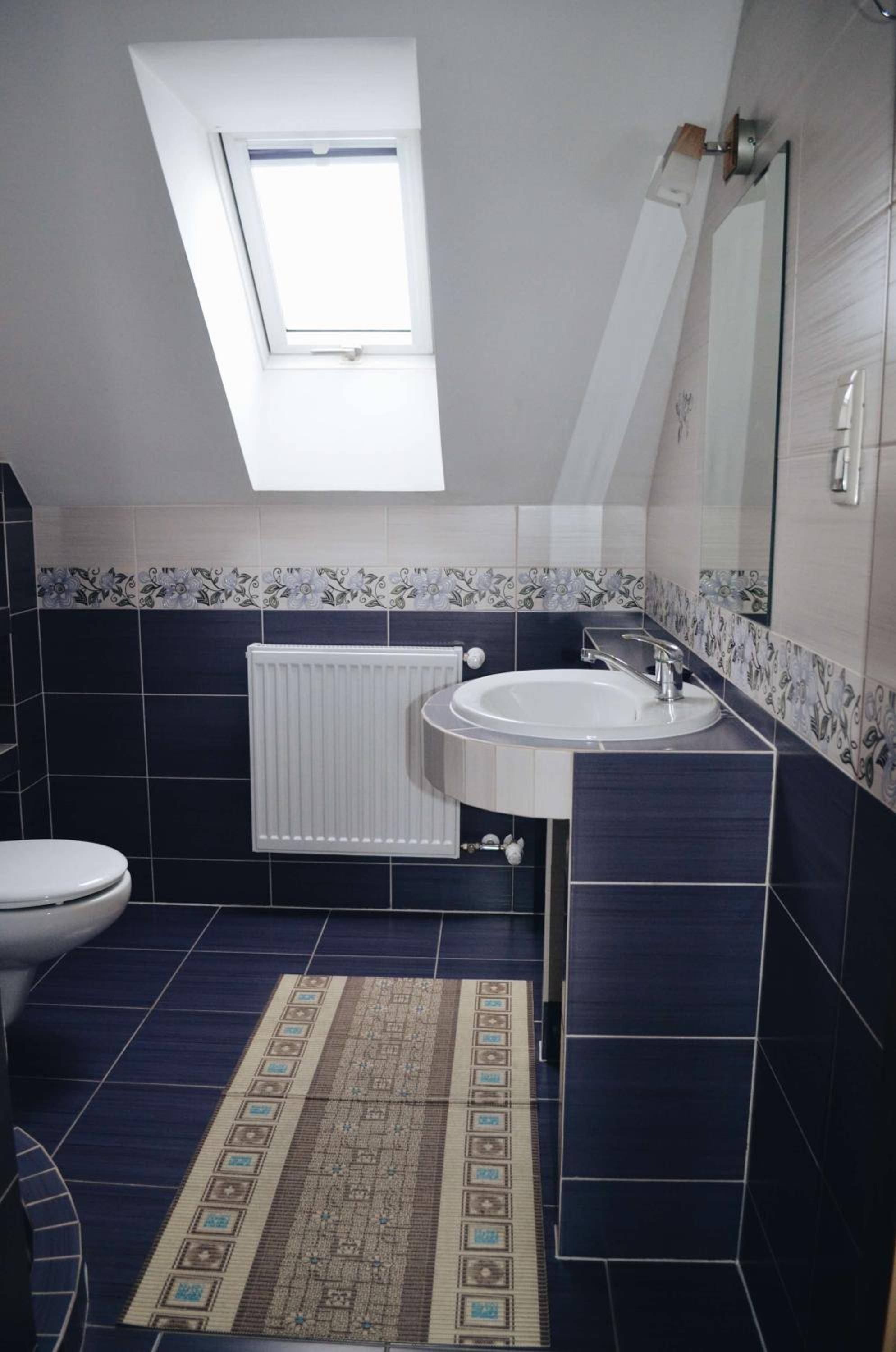 Twin Room With Shared Bathroom photo 2