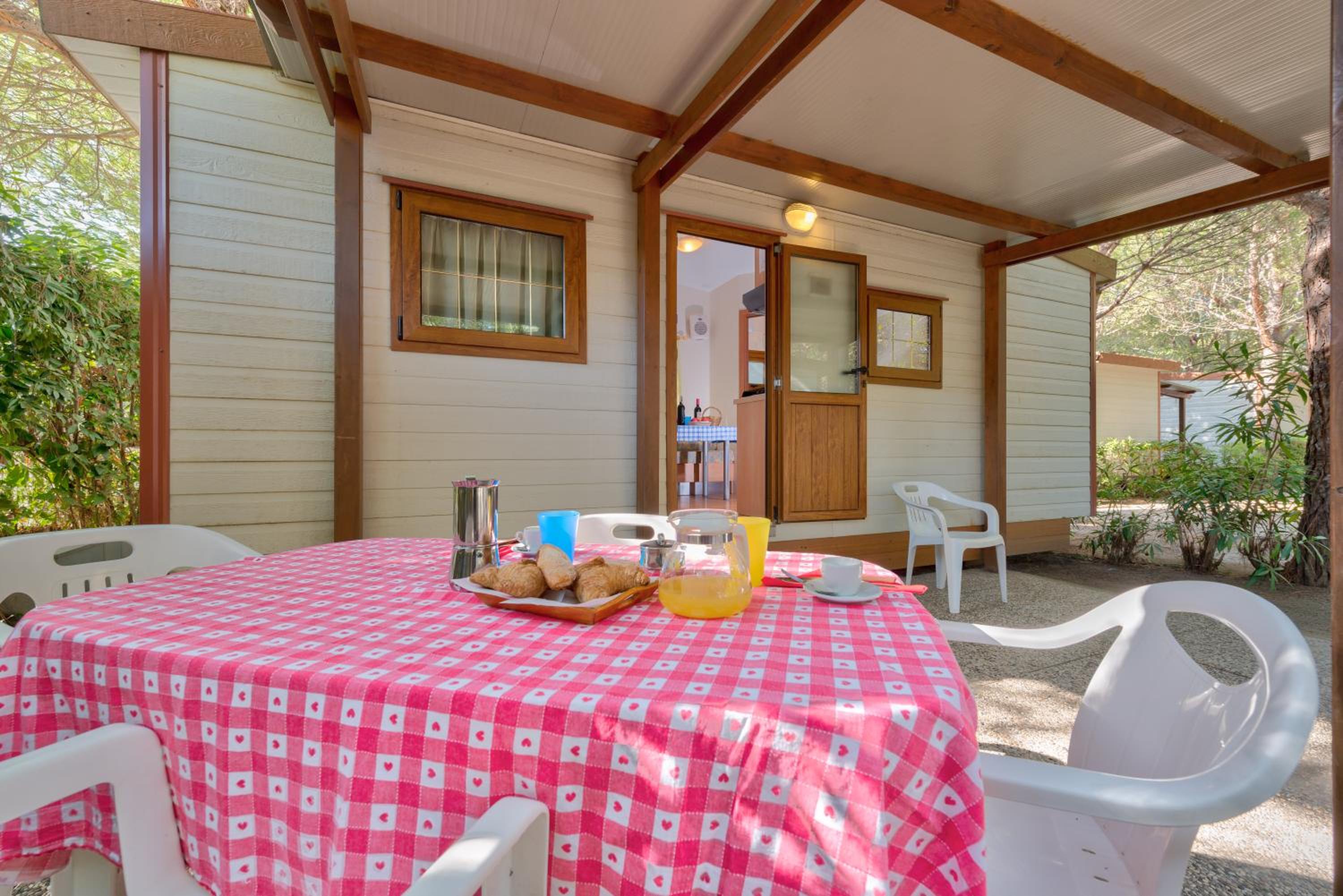 Standard Mobile Home photo 2