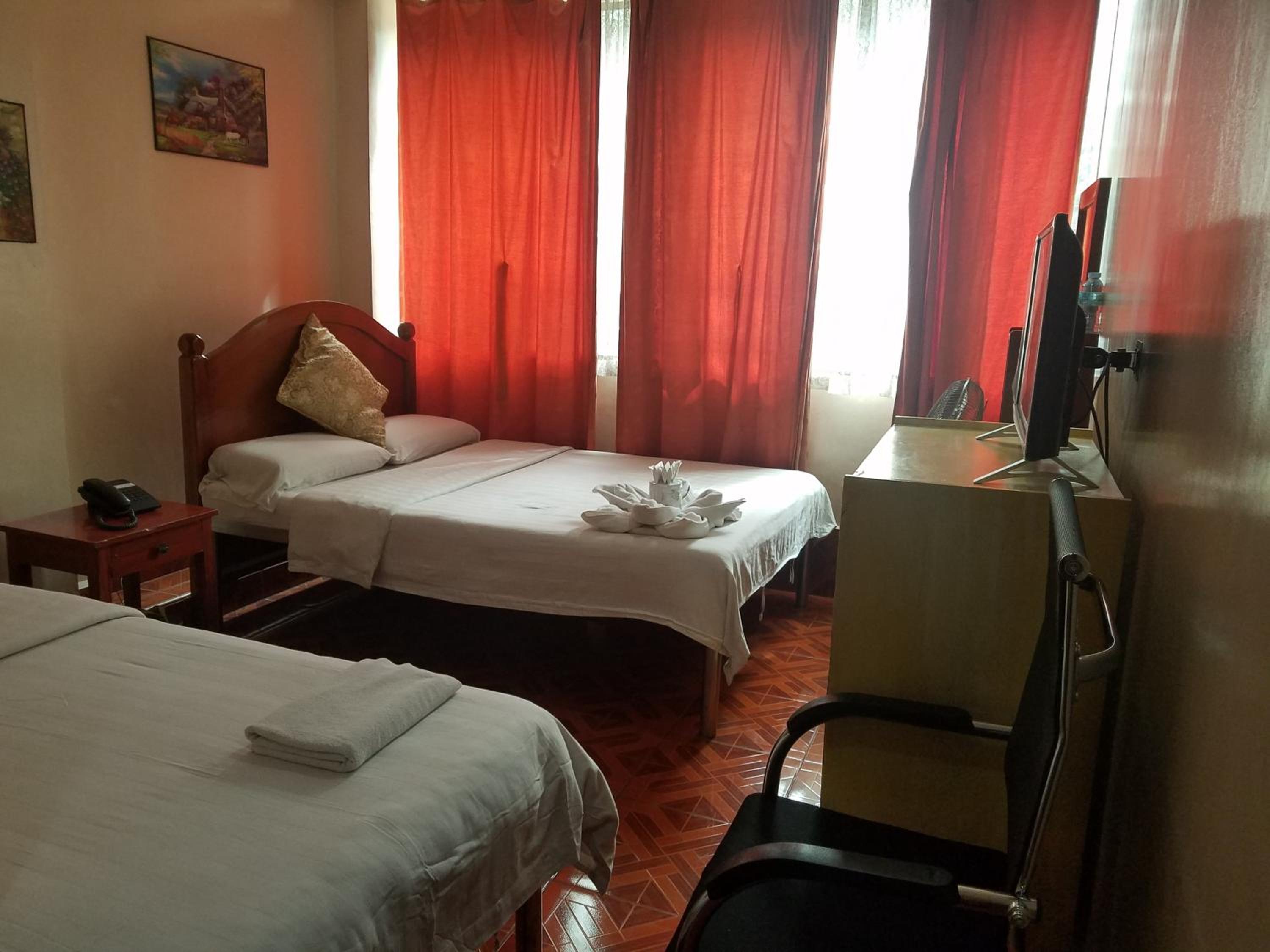 Standard Twin Room