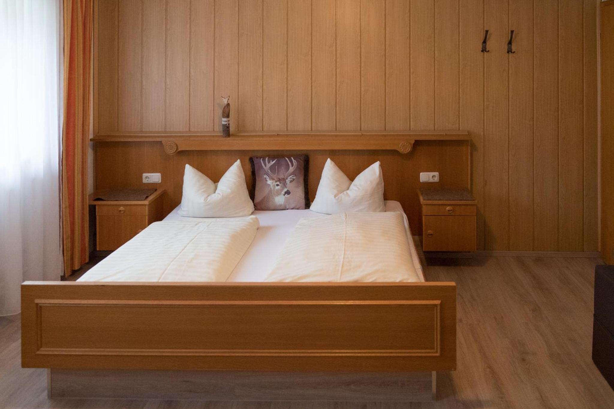 Budget Double Room photo 2