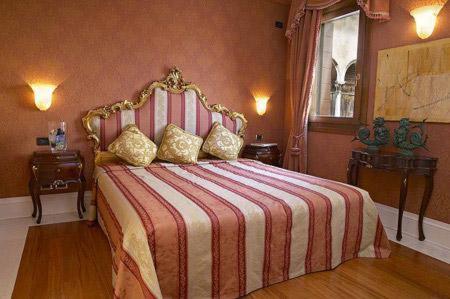 Superior Double or Twin Room photo 2