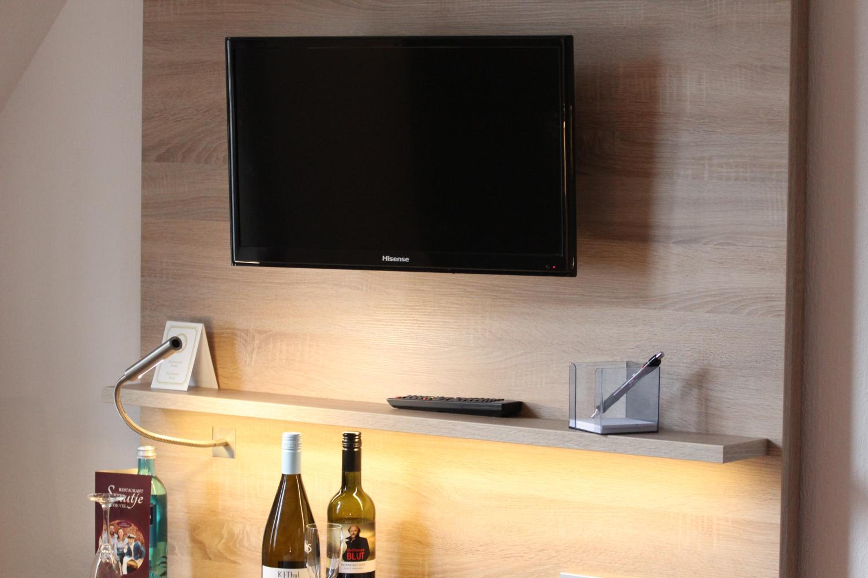 Double Room - Photo 7