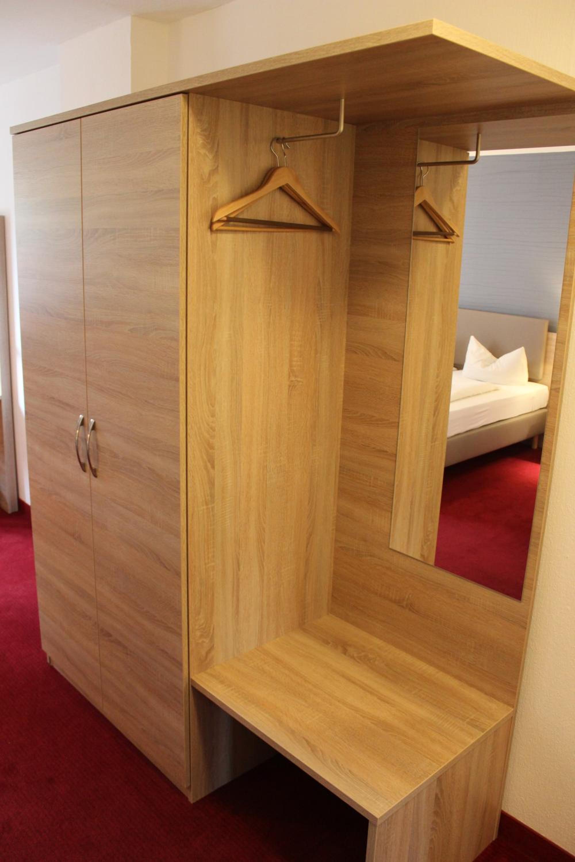 Double Room - Photo 13