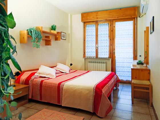 One-Bedroom Apartment (3 Adults) photo 2
