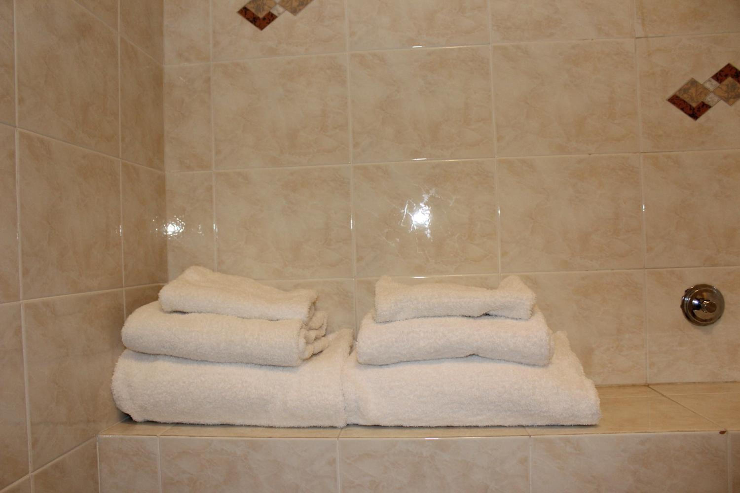 Double or Twin Room photo 3