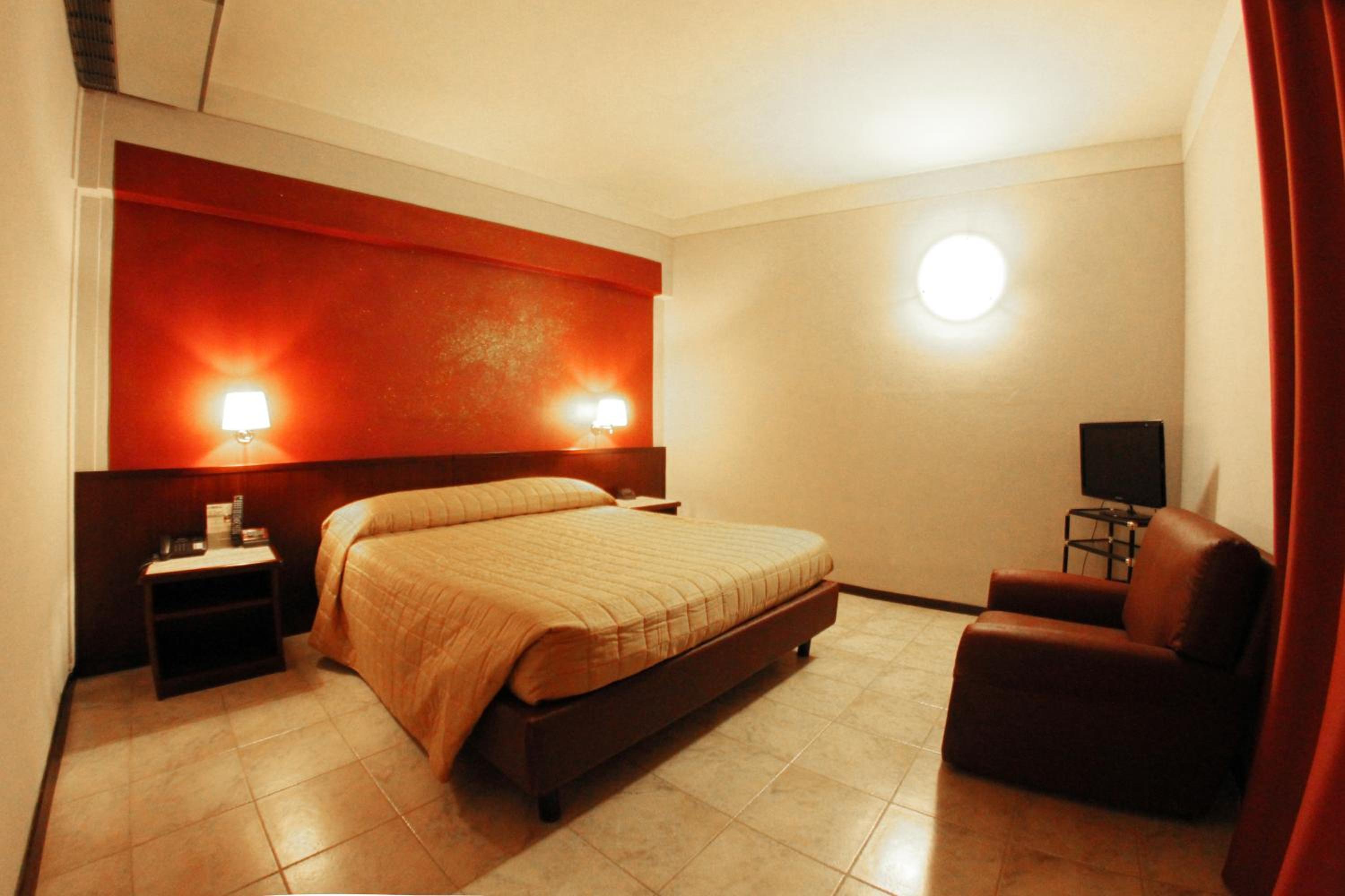 Suite photo 1