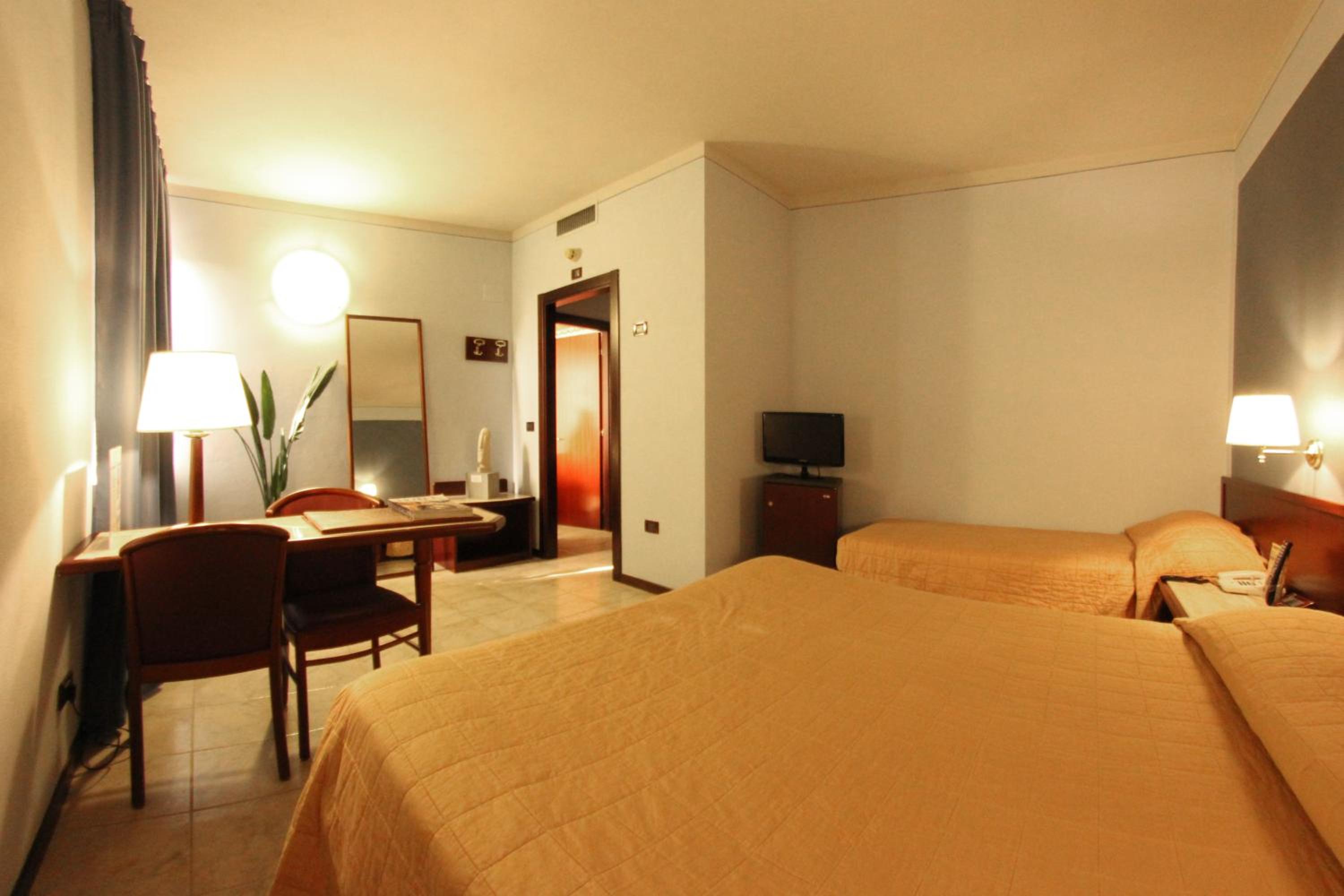 Triple Room photo 3