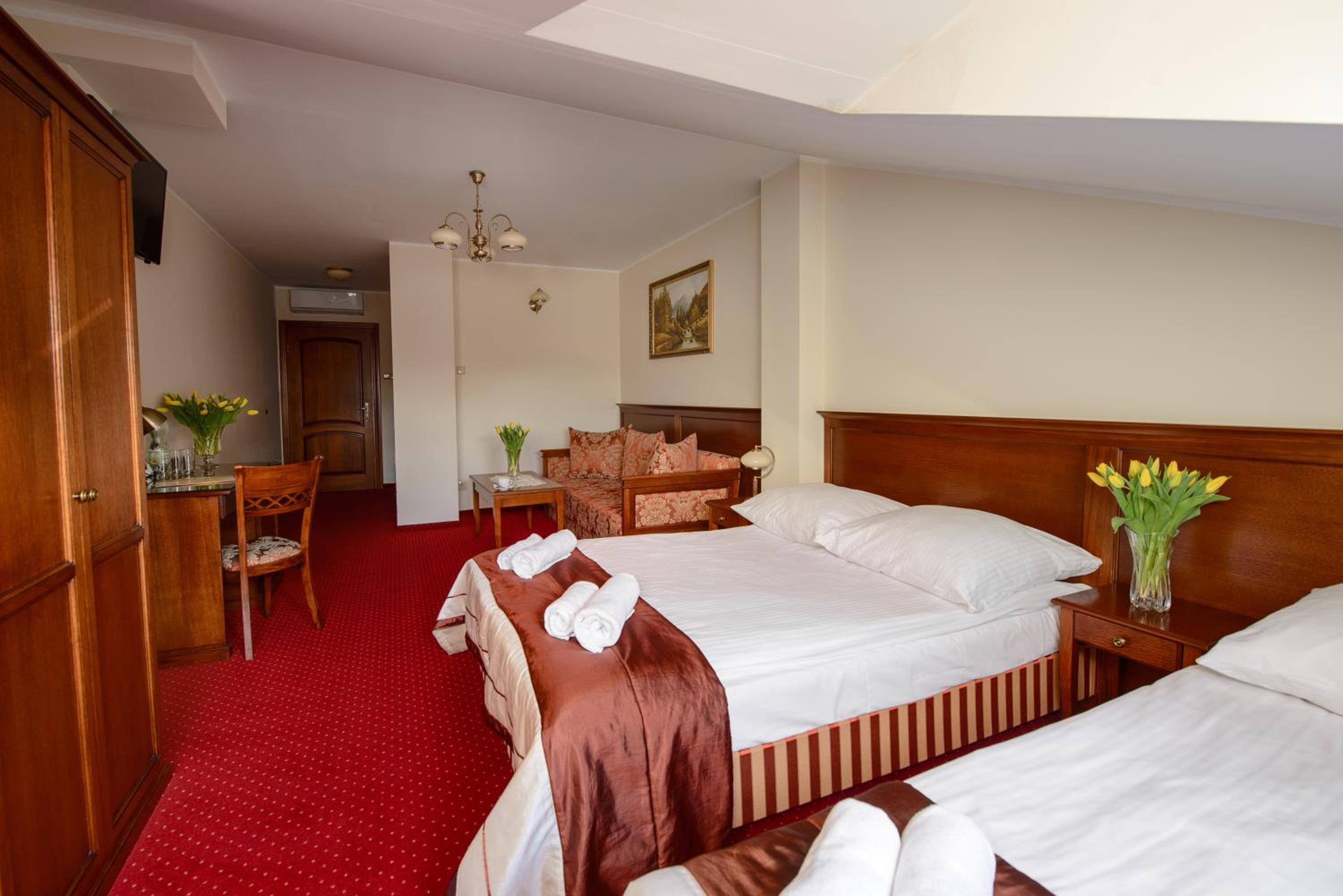 Triple Room - Photo 1