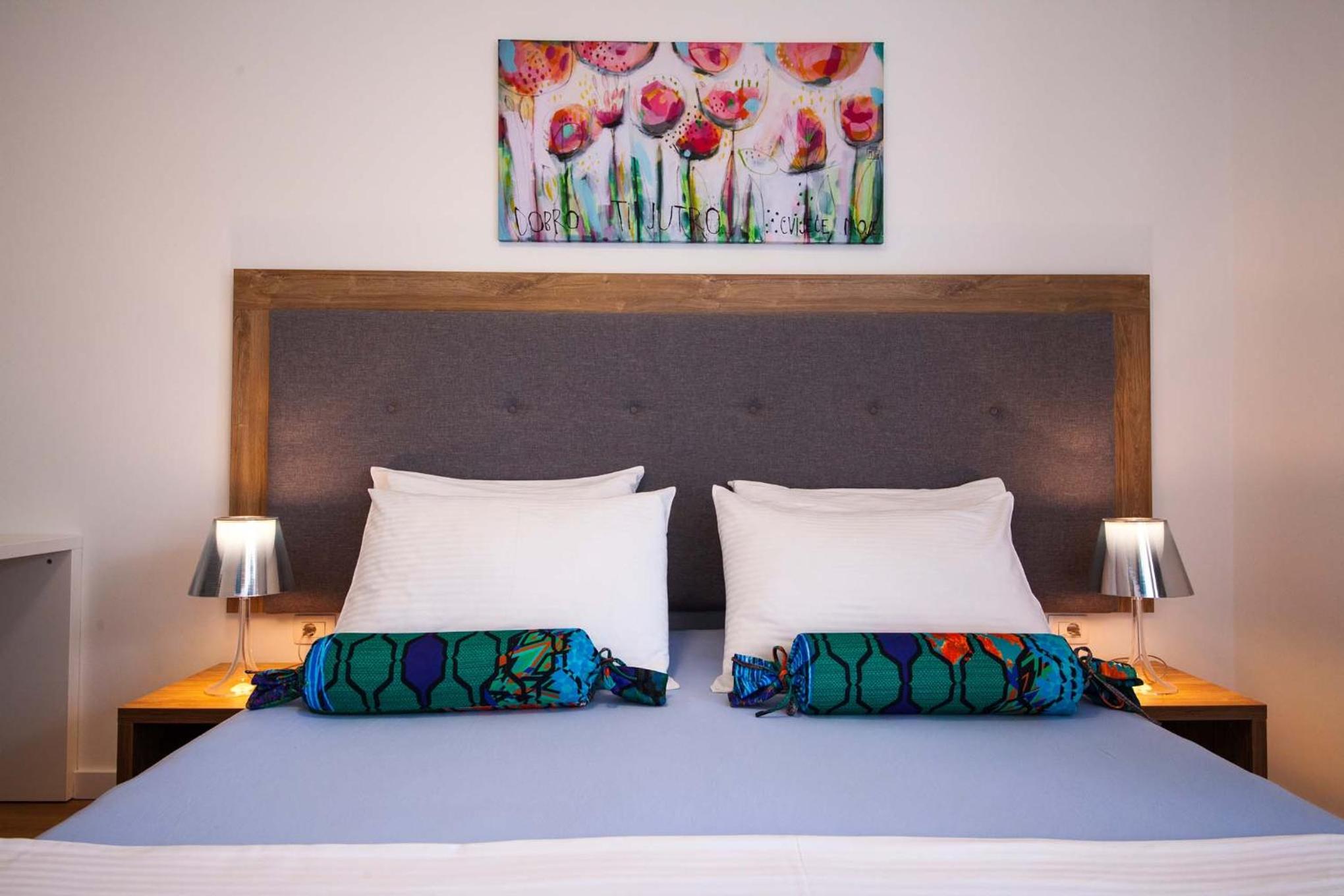 Deluxe Double Room with Balcony photo 2