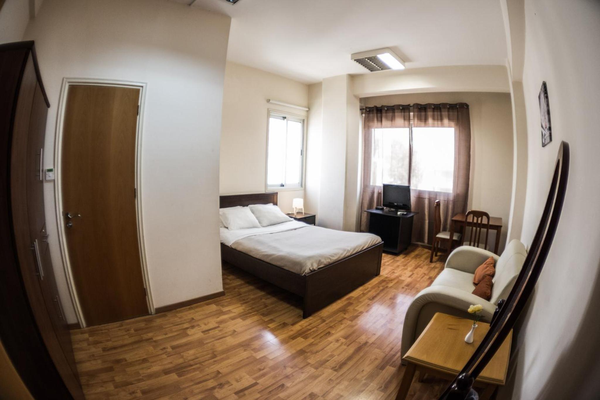 Double Room - Photo 2