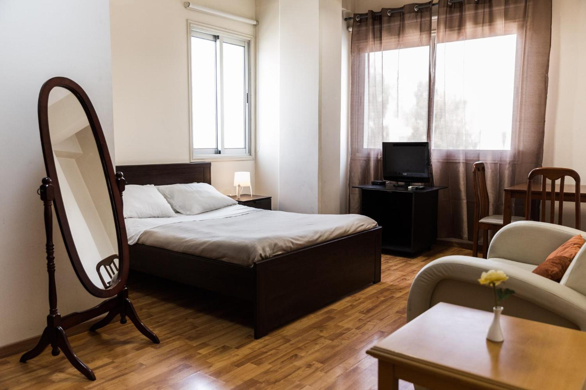 Double Room - Photo 5