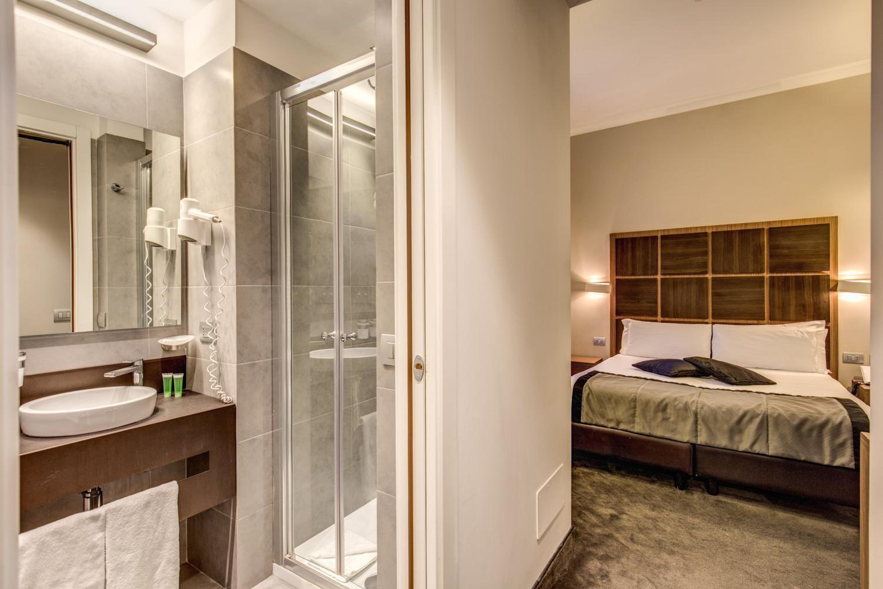 Superior Double or Twin Room photo 1