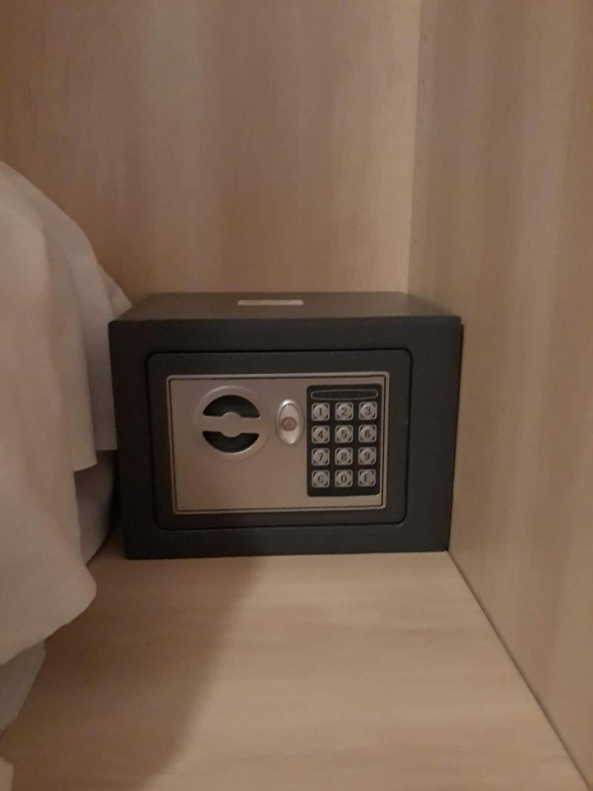 Single Room photo 3