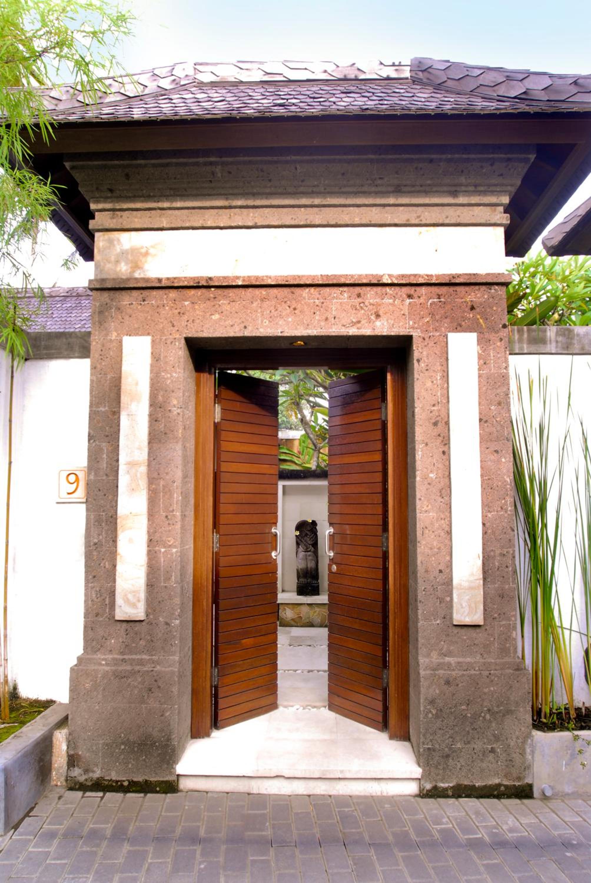 One-Bedroom Villa with Private Pool - Photo 3