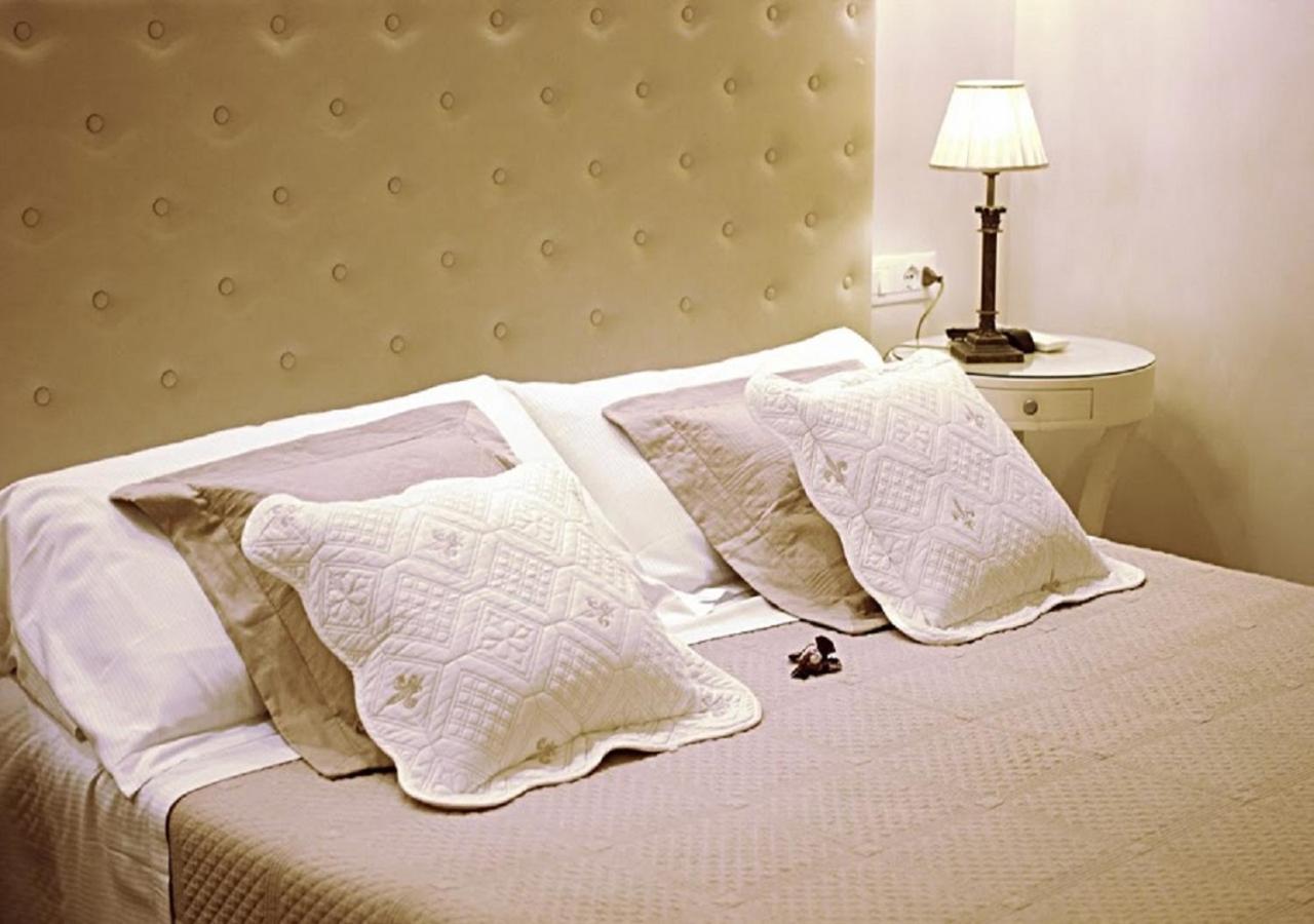 Standard Double or Twin Room photo 3